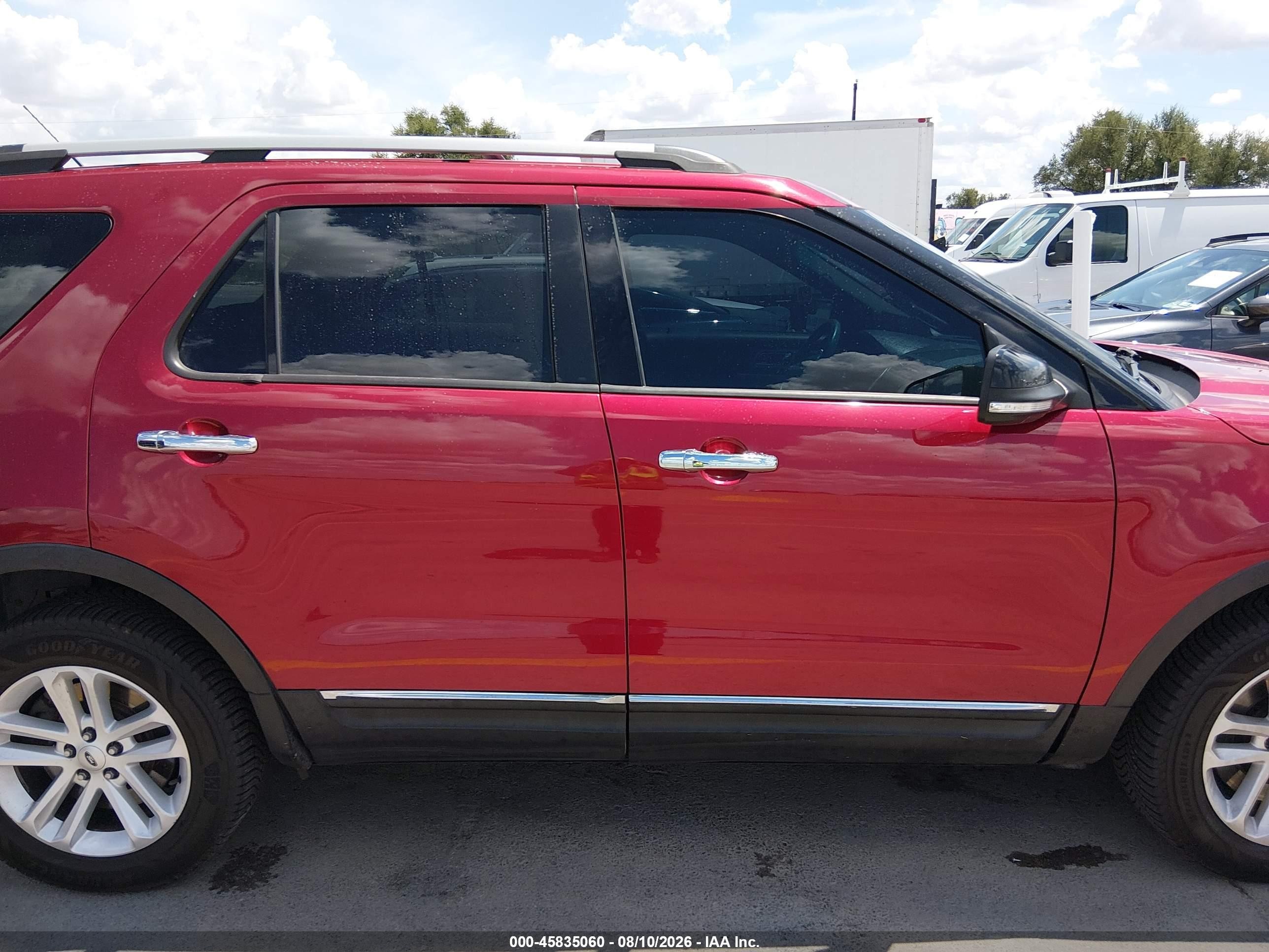 2015 Ford Explorer Xlt Red vin: 1FM5K8D87FGB42548