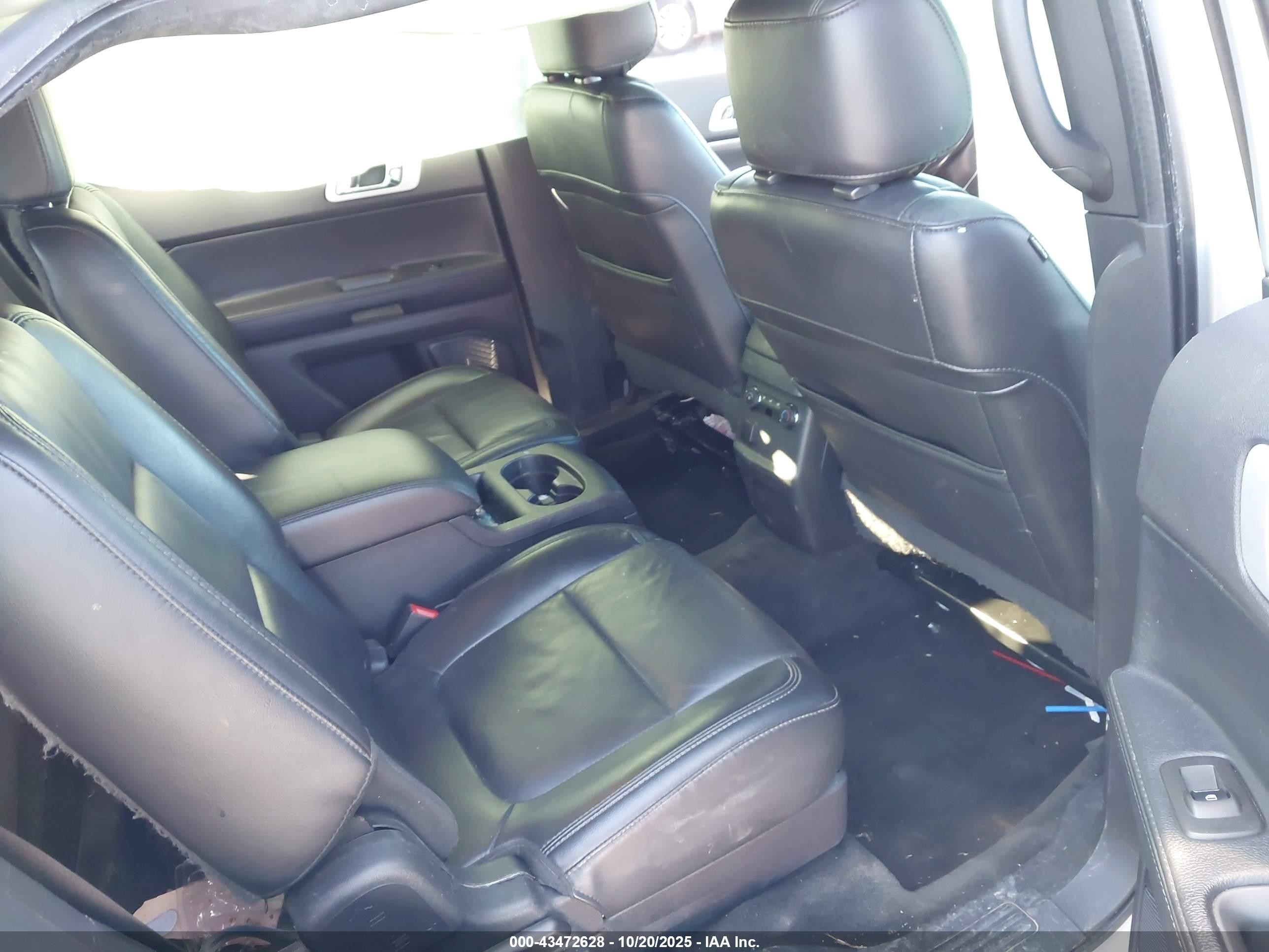 2015 Ford Explorer Xlt Silver vin: 1FM5K8D87FGC11500