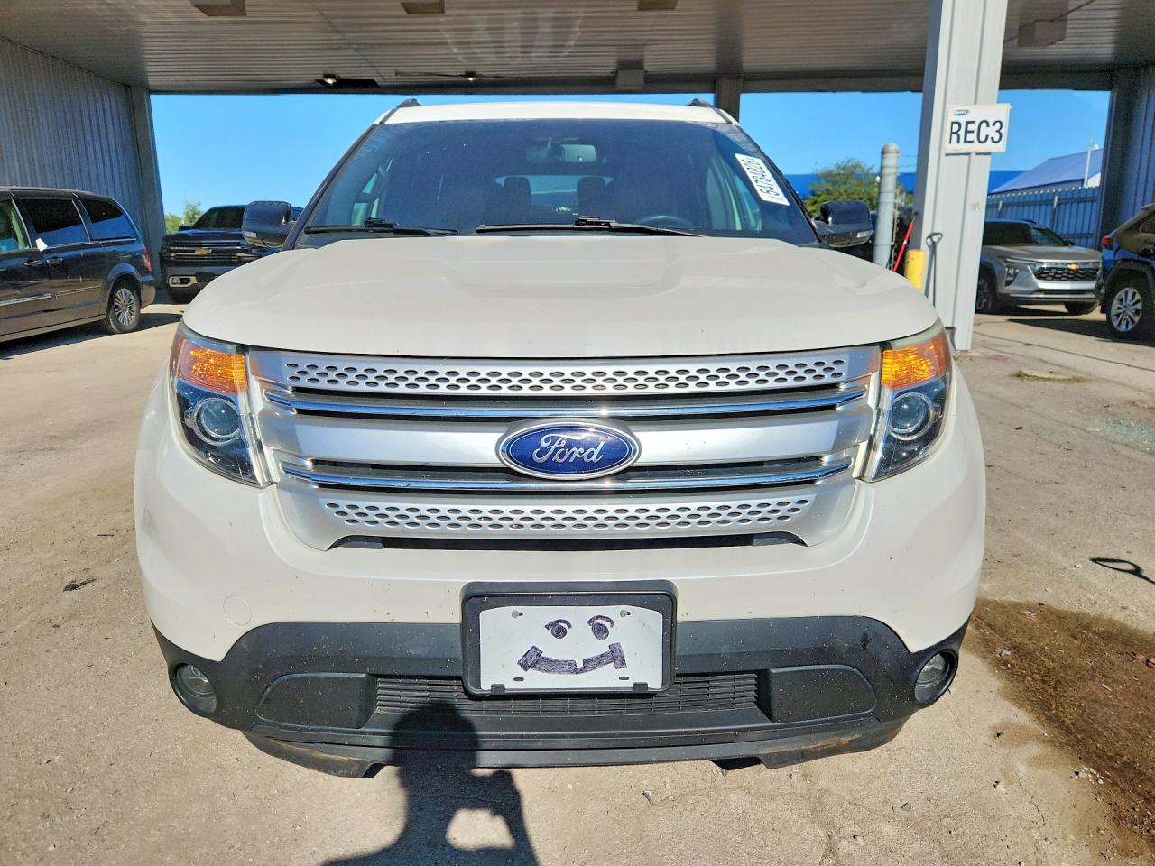 2015 Ford Explorer Xlt White vin: 1FM5K8D87FGC47445