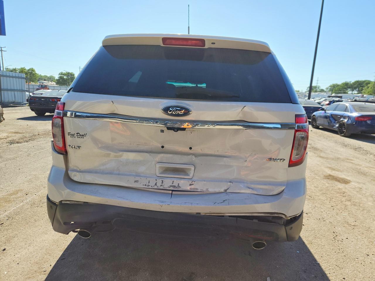 2015 Ford Explorer Xlt White vin: 1FM5K8D87FGC47445