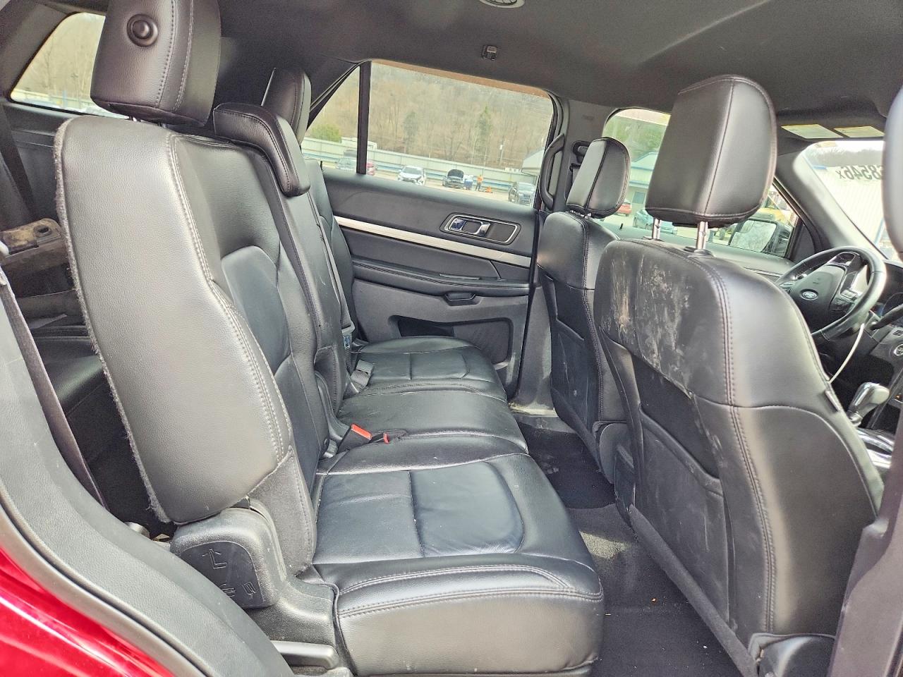 2018 Ford Explorer Xlt Red vin: 1FM5K8D87JGC31917