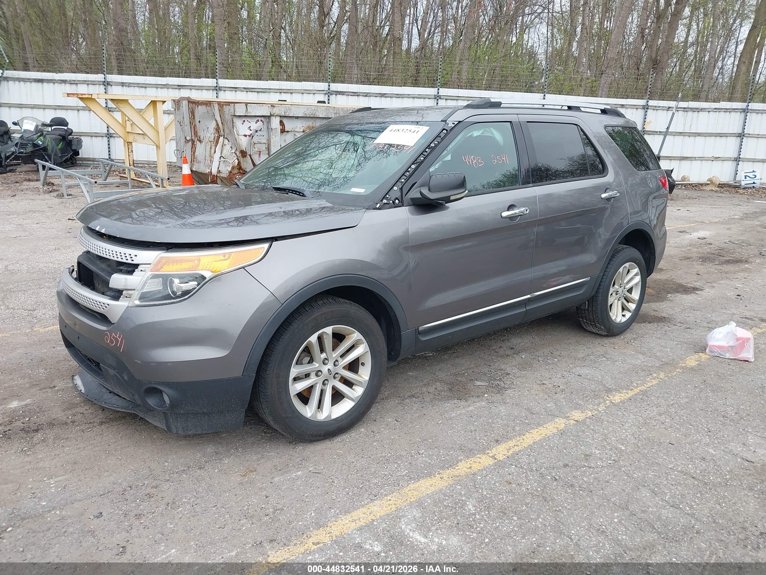 2013 Ford Explorer Xlt Gray vin: 1FM5K8D88DGA09455