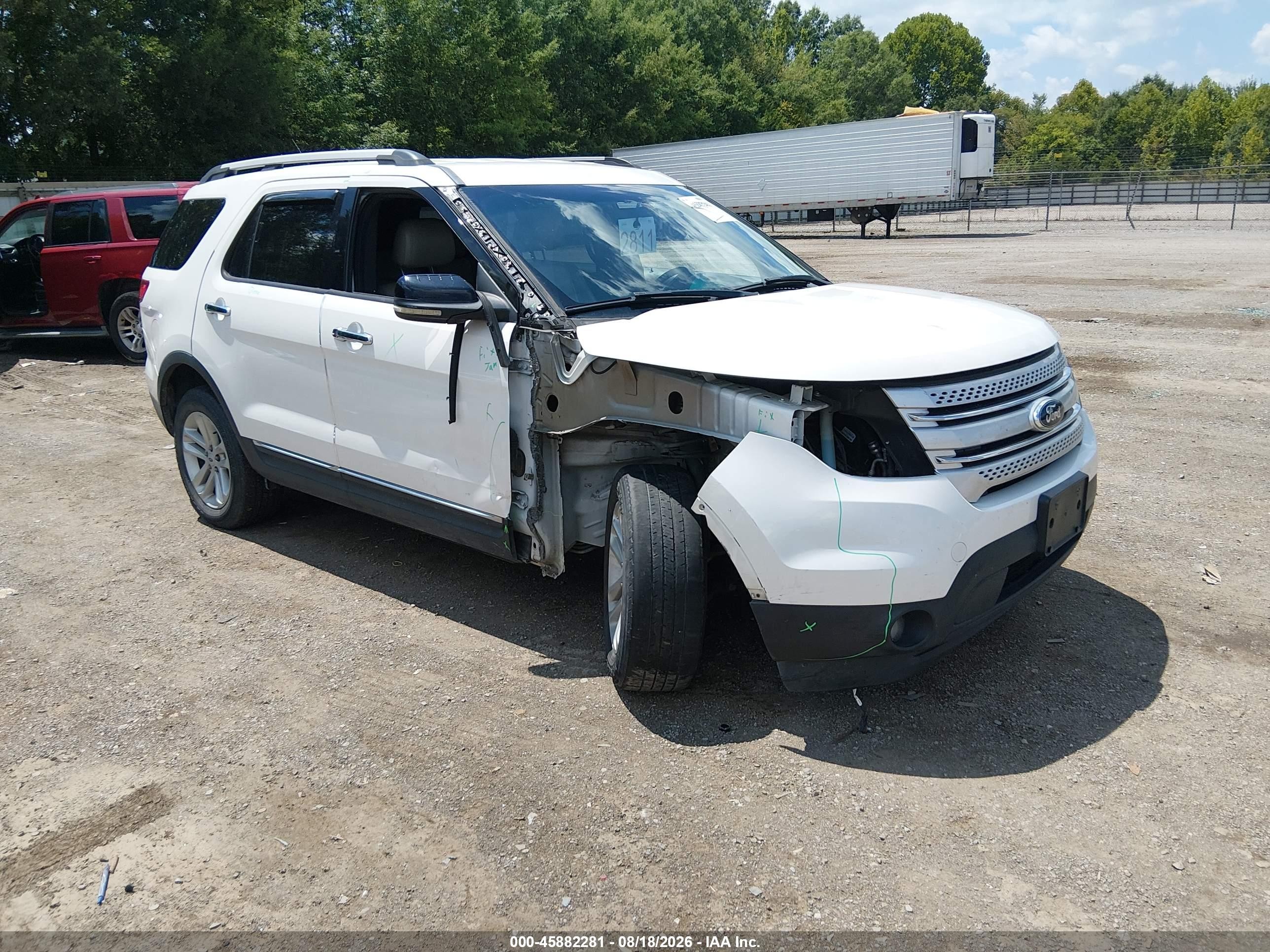 2013 Ford Explorer Xlt White vin: 1FM5K8D88DGA13991