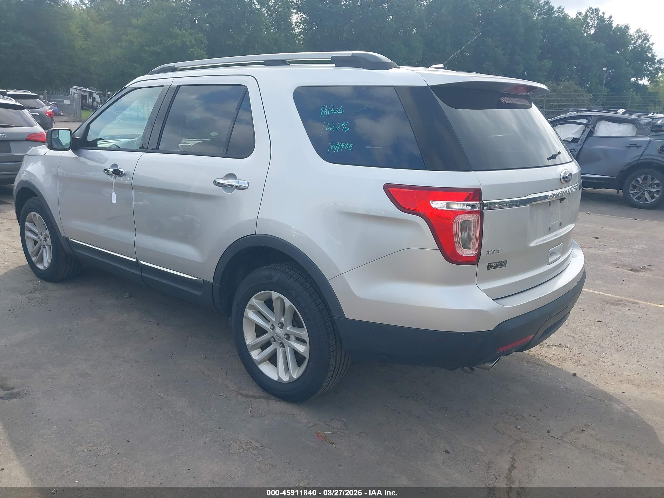 2013 Ford Explorer Xlt Silver vin: 1FM5K8D88DGA86228