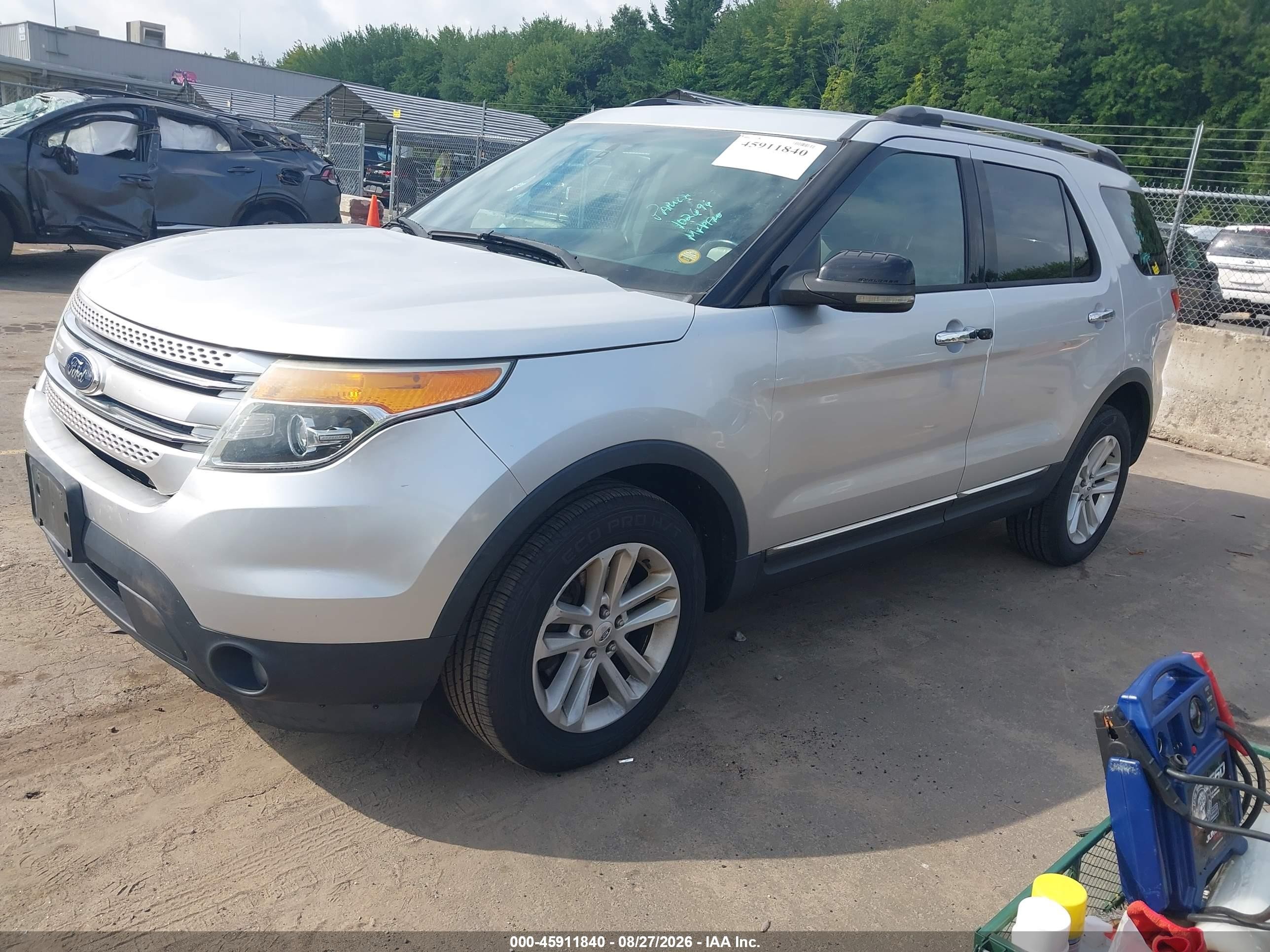 2013 Ford Explorer Xlt Silver vin: 1FM5K8D88DGA86228