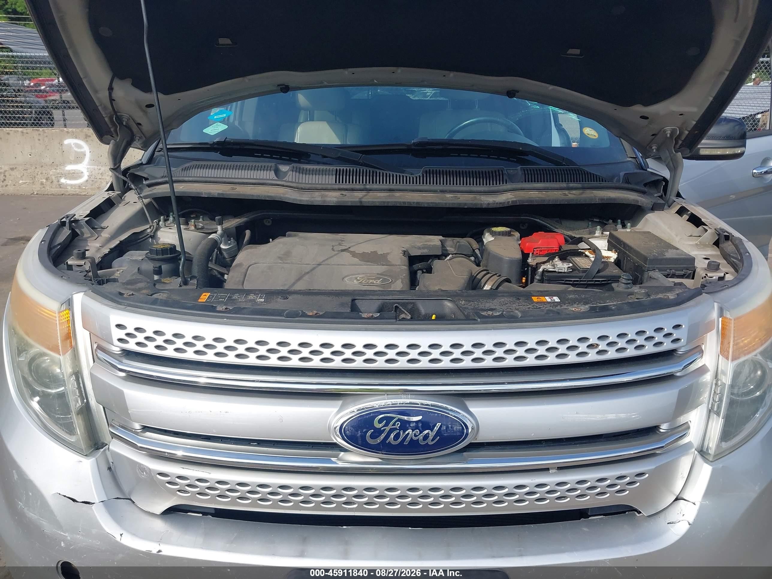 2013 Ford Explorer Xlt Silver vin: 1FM5K8D88DGA86228