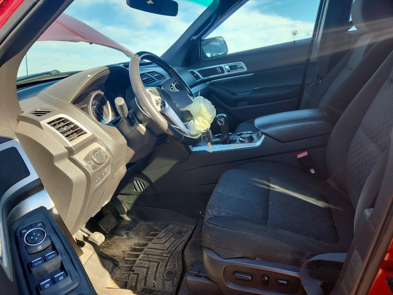 2013 Ford Explorer Xlt Red vin: 1FM5K8D88DGA90067