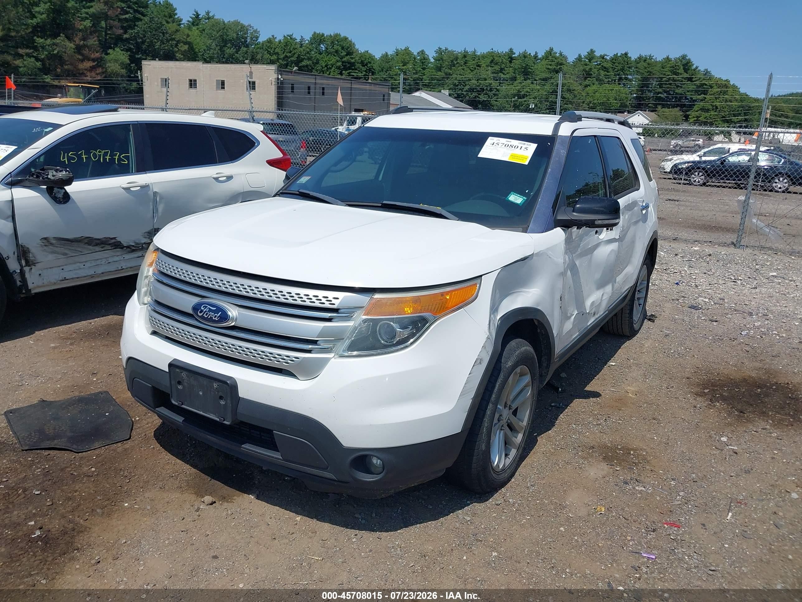 2013 Ford Explorer Xlt White vin: 1FM5K8D88DGC00566