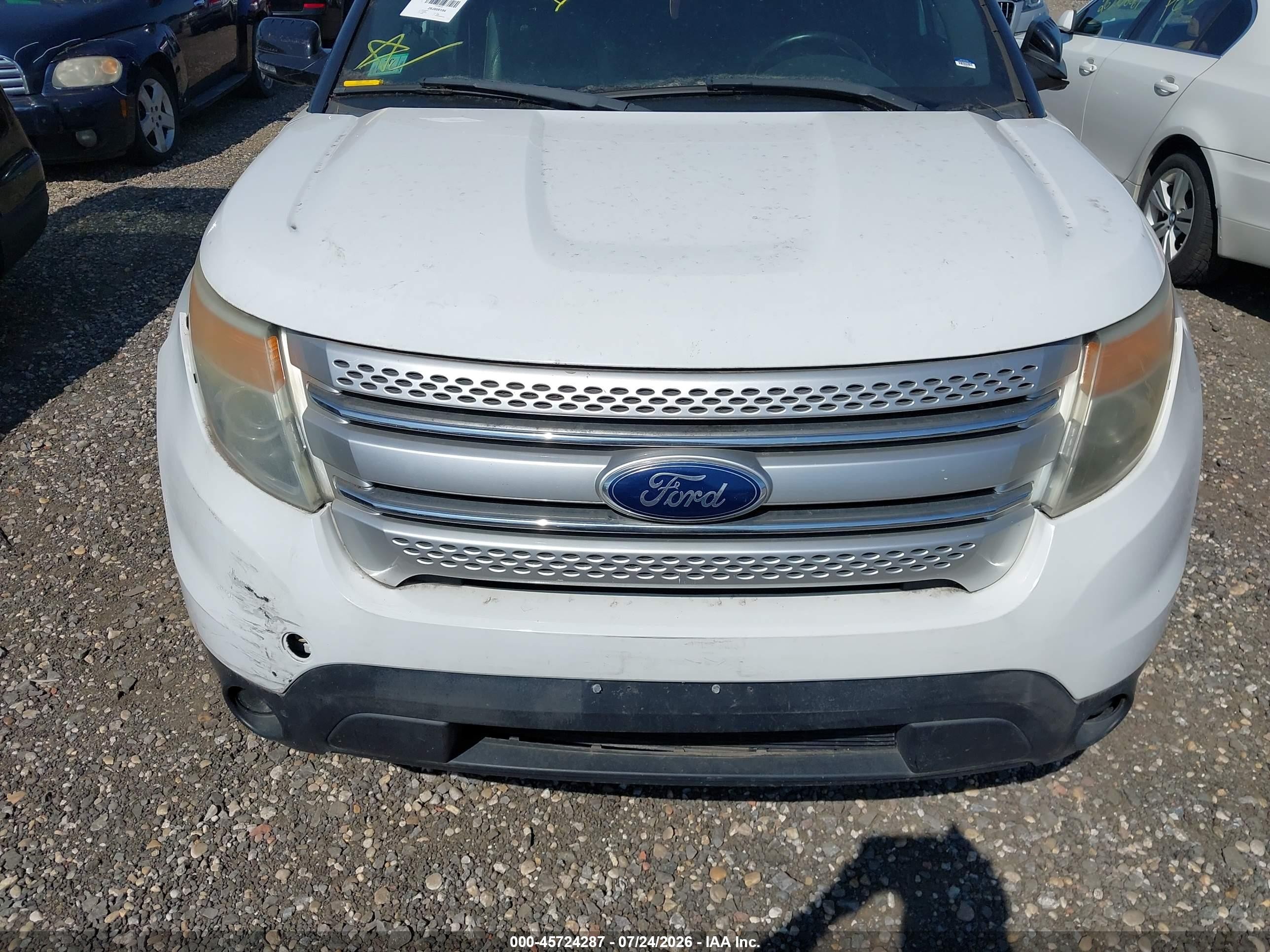 2013 Ford Explorer Xlt White vin: 1FM5K8D88DGC00695