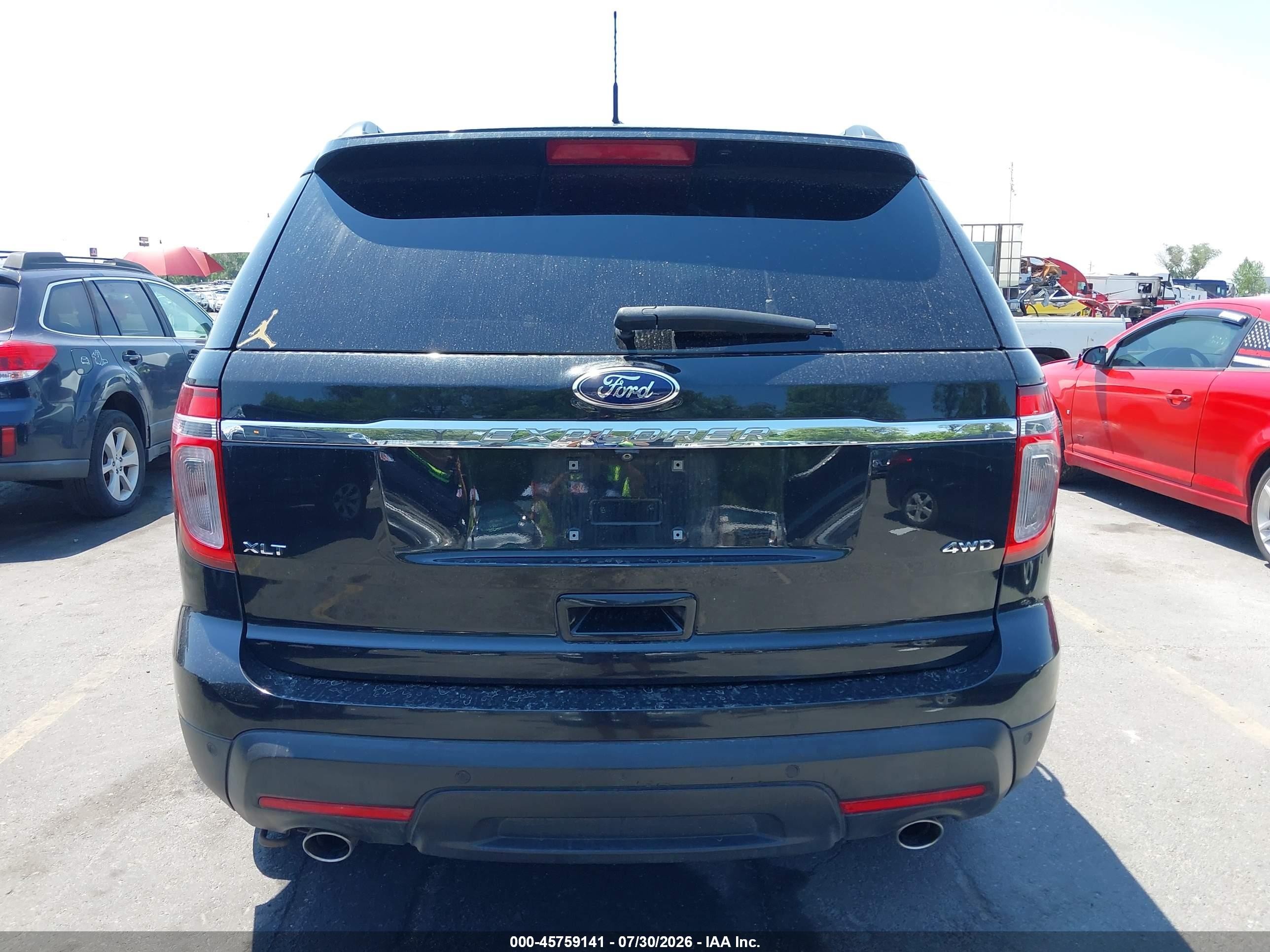 2013 Ford Explorer Xlt Черный vin: 1FM5K8D88DGC50416