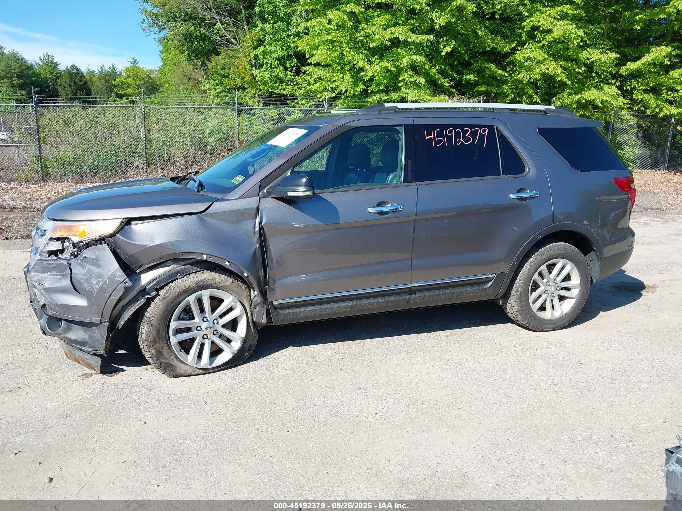 2013 Ford Explorer Xlt Gray vin: 1FM5K8D88DGC56054