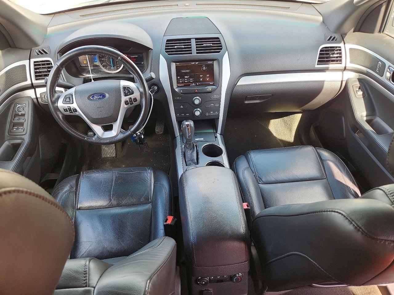 2013 Ford Explorer Xlt White vin: 1FM5K8D88DGC71802