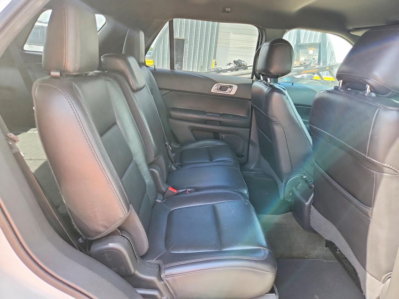 2013 Ford Explorer Xlt White vin: 1FM5K8D88DGC71802