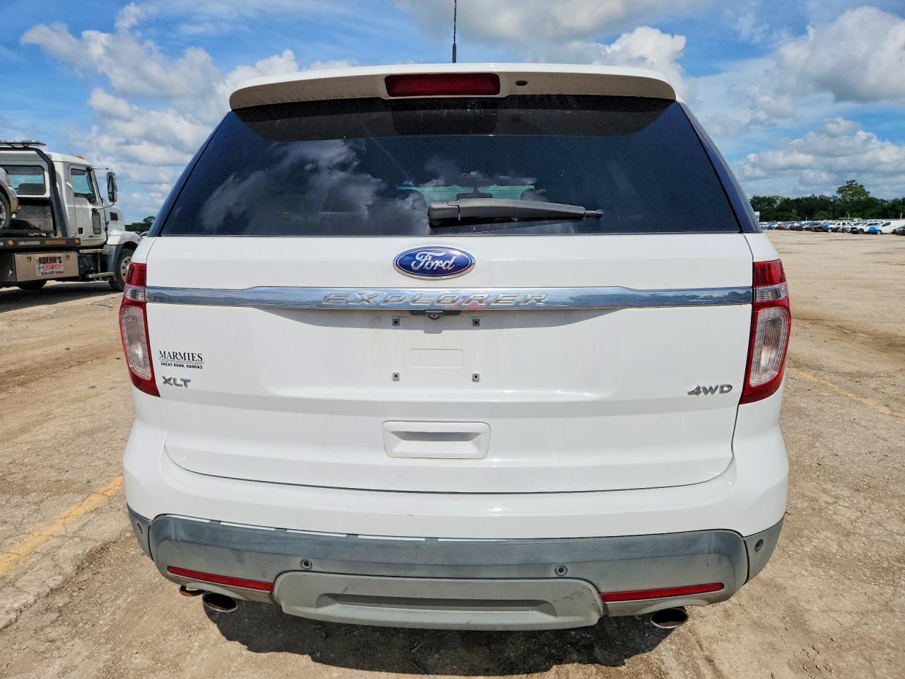 2013 Ford Explorer Xlt White vin: 1FM5K8D88DGC71802