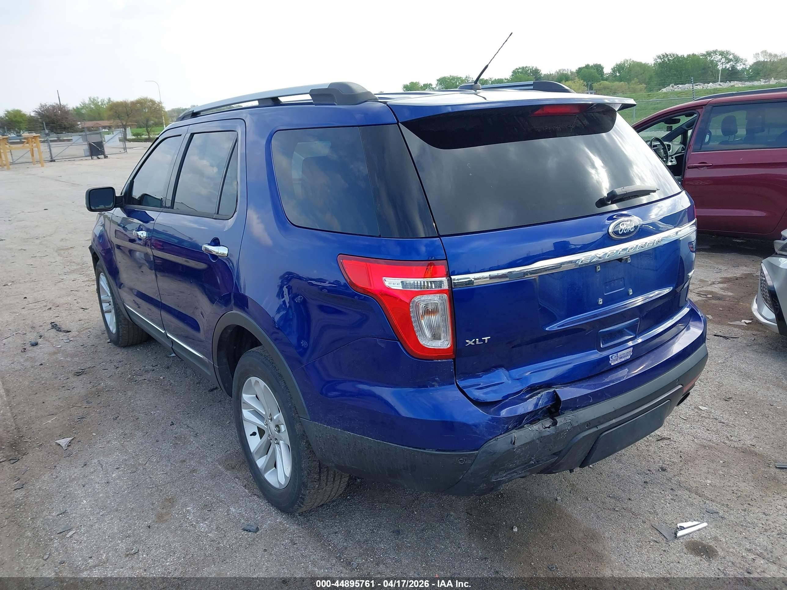 2013 Ford Explorer Xlt Blue vin: 1FM5K8D88DGC78426