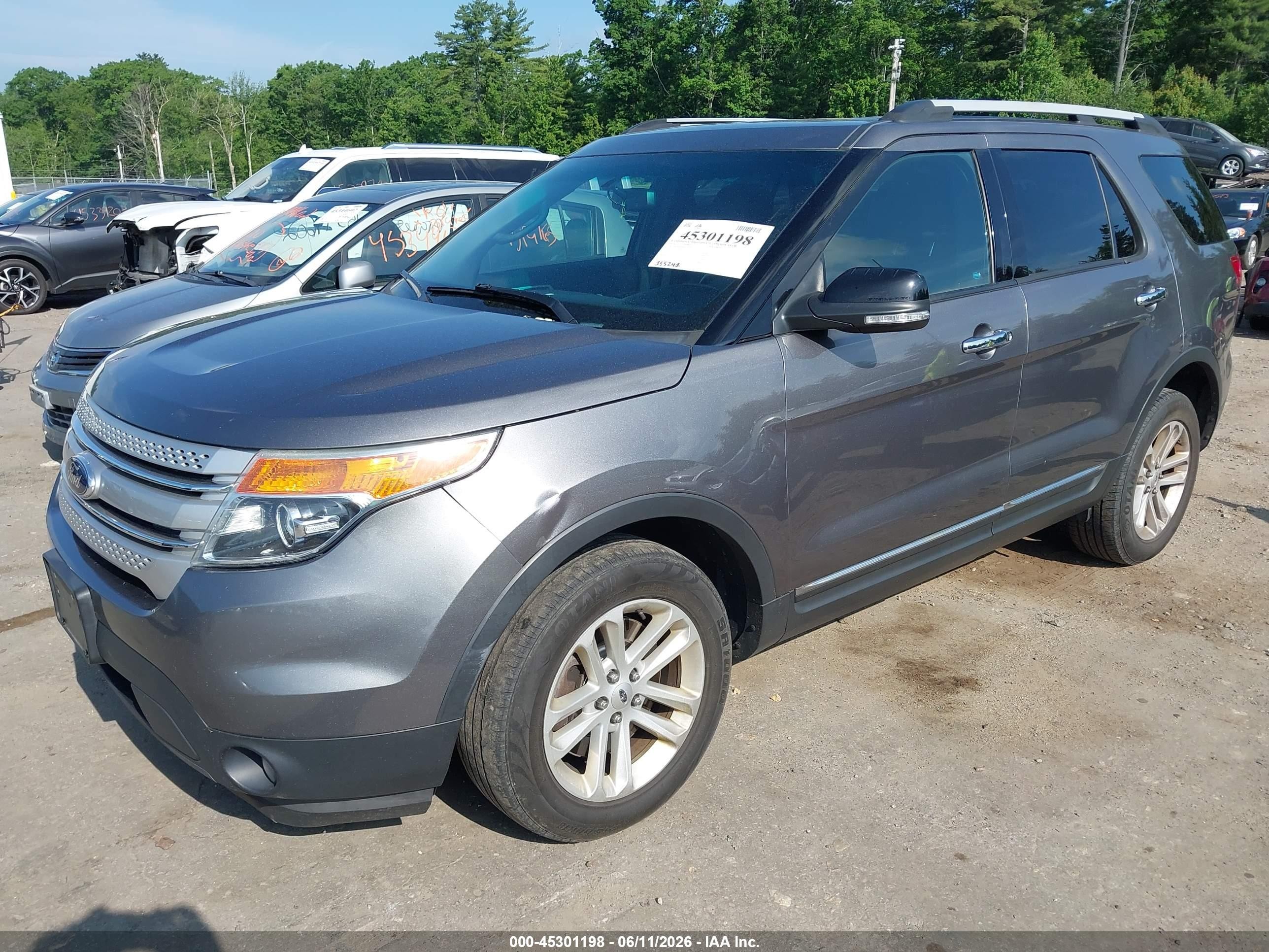 2014 Ford Explorer Xlt Gray vin: 1FM5K8D88EGC53947