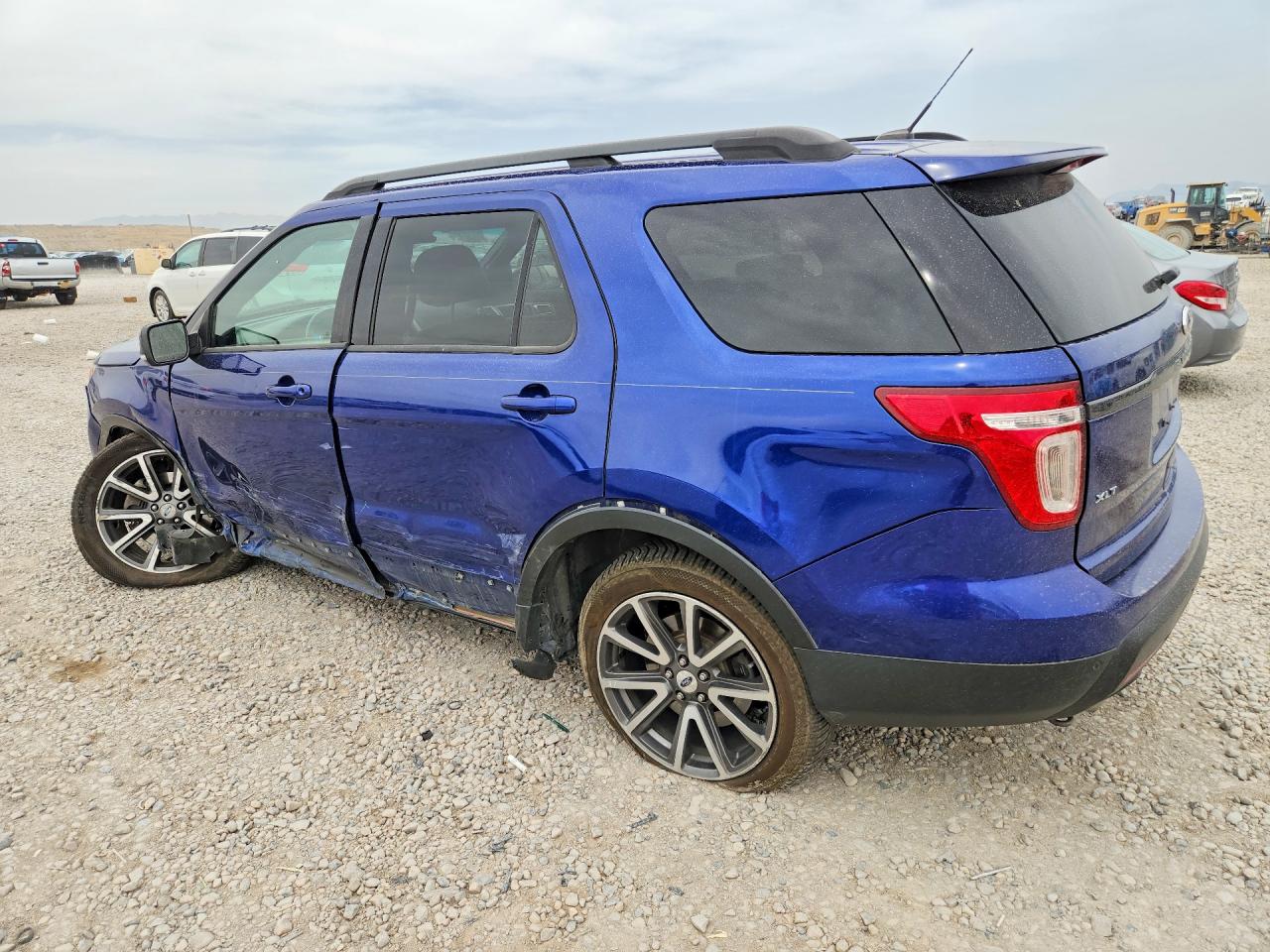 2015 Ford Explorer Xlt Blue vin: 1FM5K8D88FGA26002