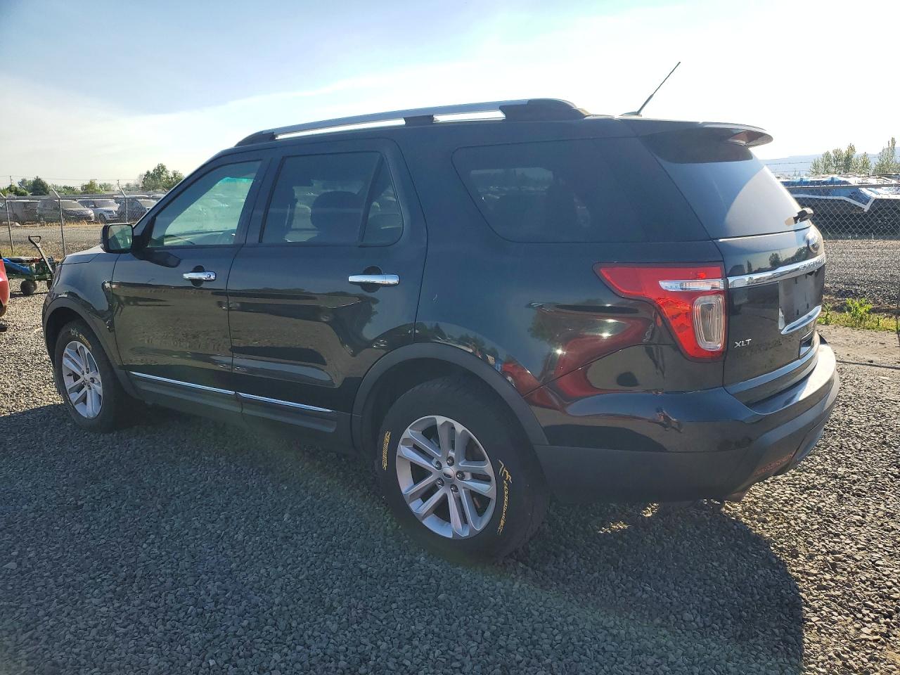 2015 Ford Explorer Xlt Black vin: 1FM5K8D88FGB27153