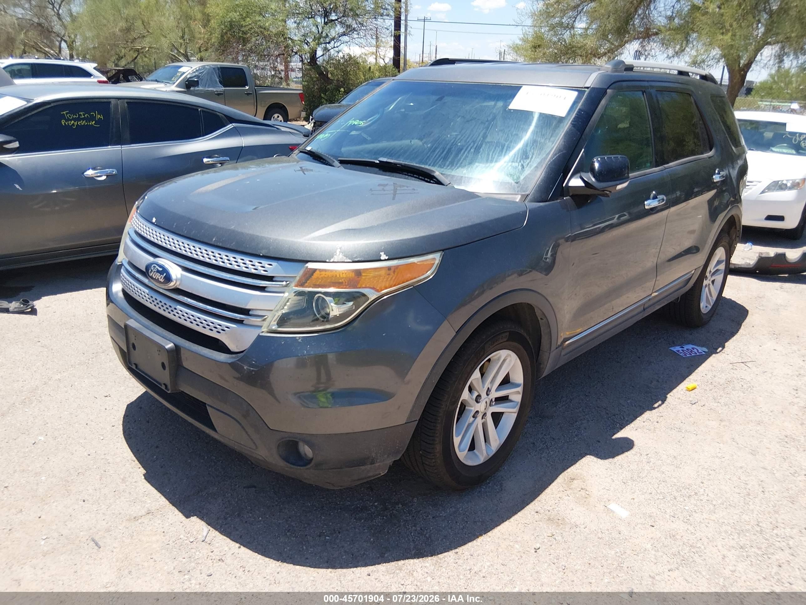 2015 Ford Explorer Xlt Серый vin: 1FM5K8D88FGB84436