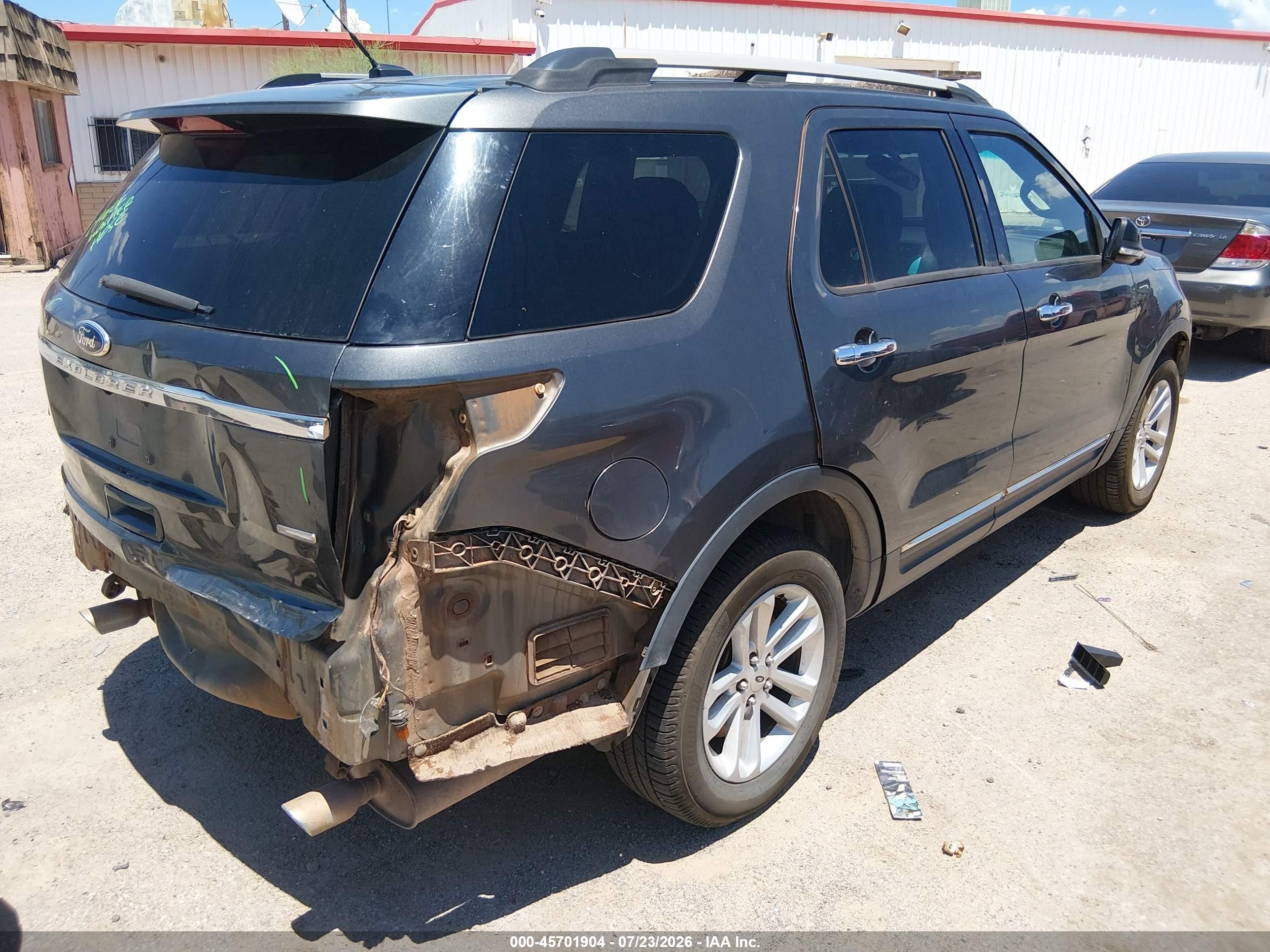2015 Ford Explorer Xlt Серый vin: 1FM5K8D88FGB84436