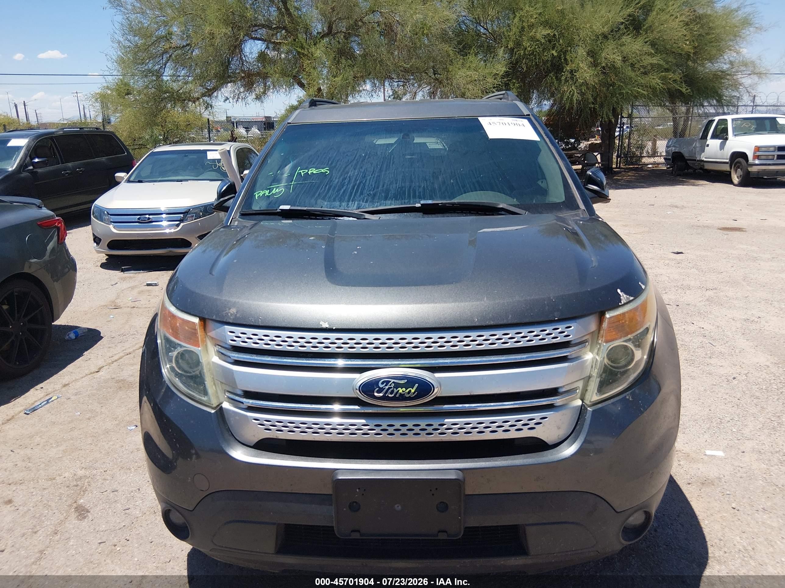 2015 Ford Explorer Xlt Серый vin: 1FM5K8D88FGB84436