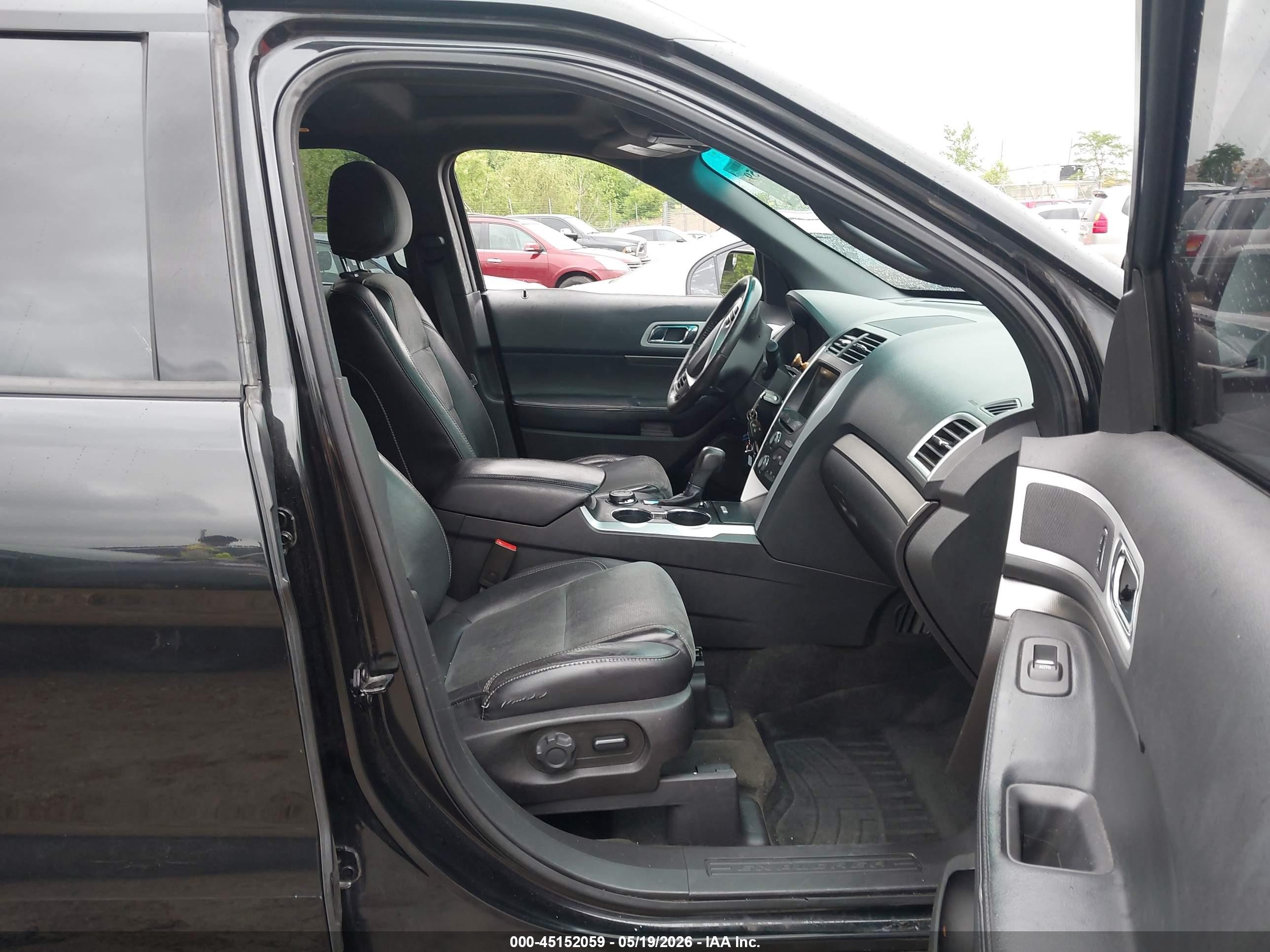 2015 Ford Explorer Xlt Black vin: 1FM5K8D88FGC10016