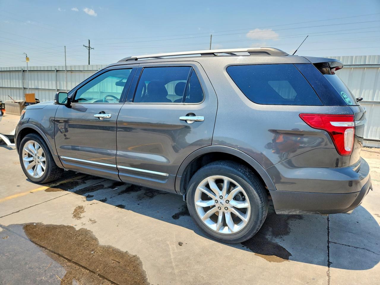 2015 Ford Explorer Xlt Gray vin: 1FM5K8D88FGC15667