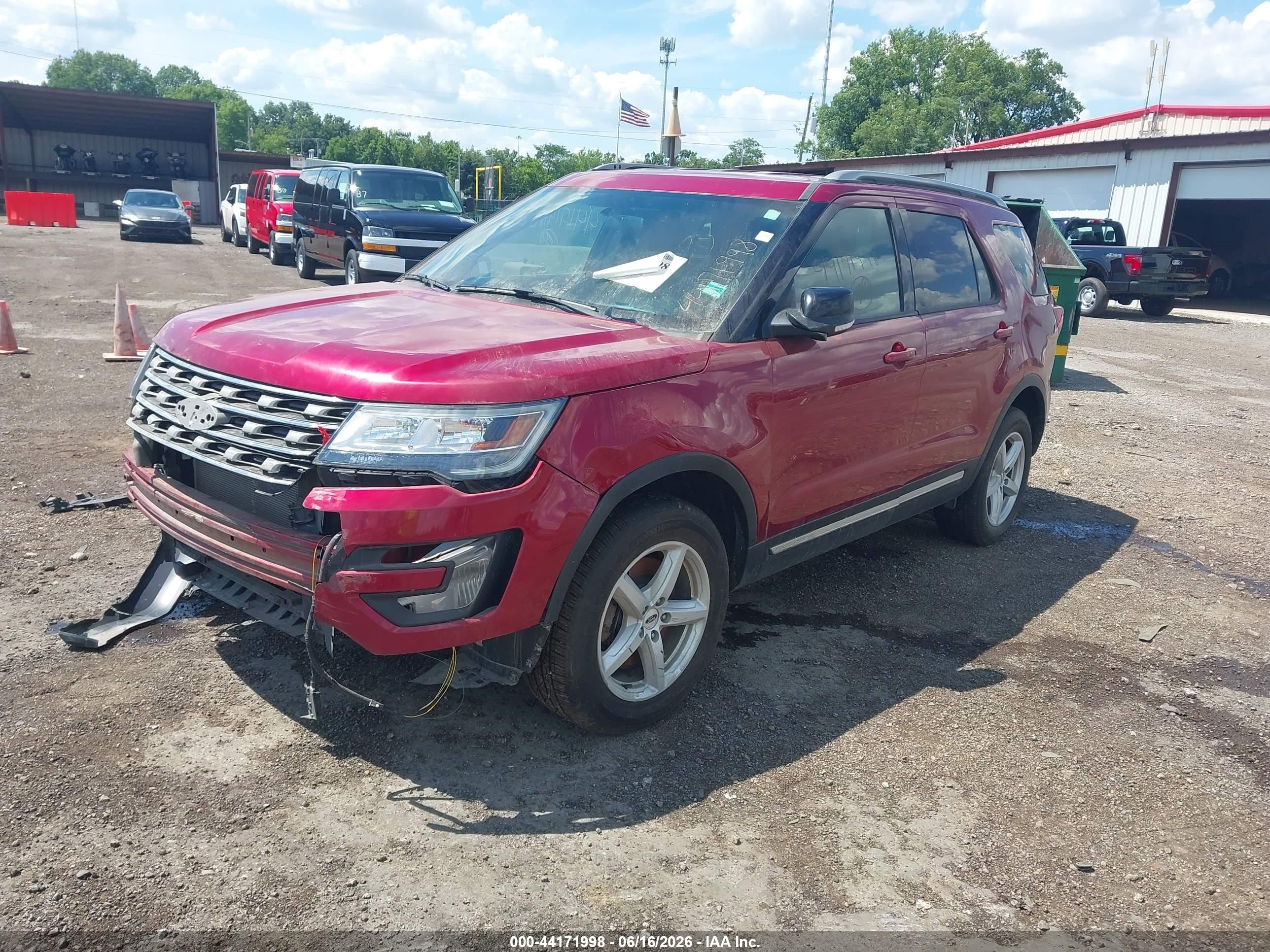 2017 Ford Explorer Xlt Красный vin: 1FM5K8D88HGD52725