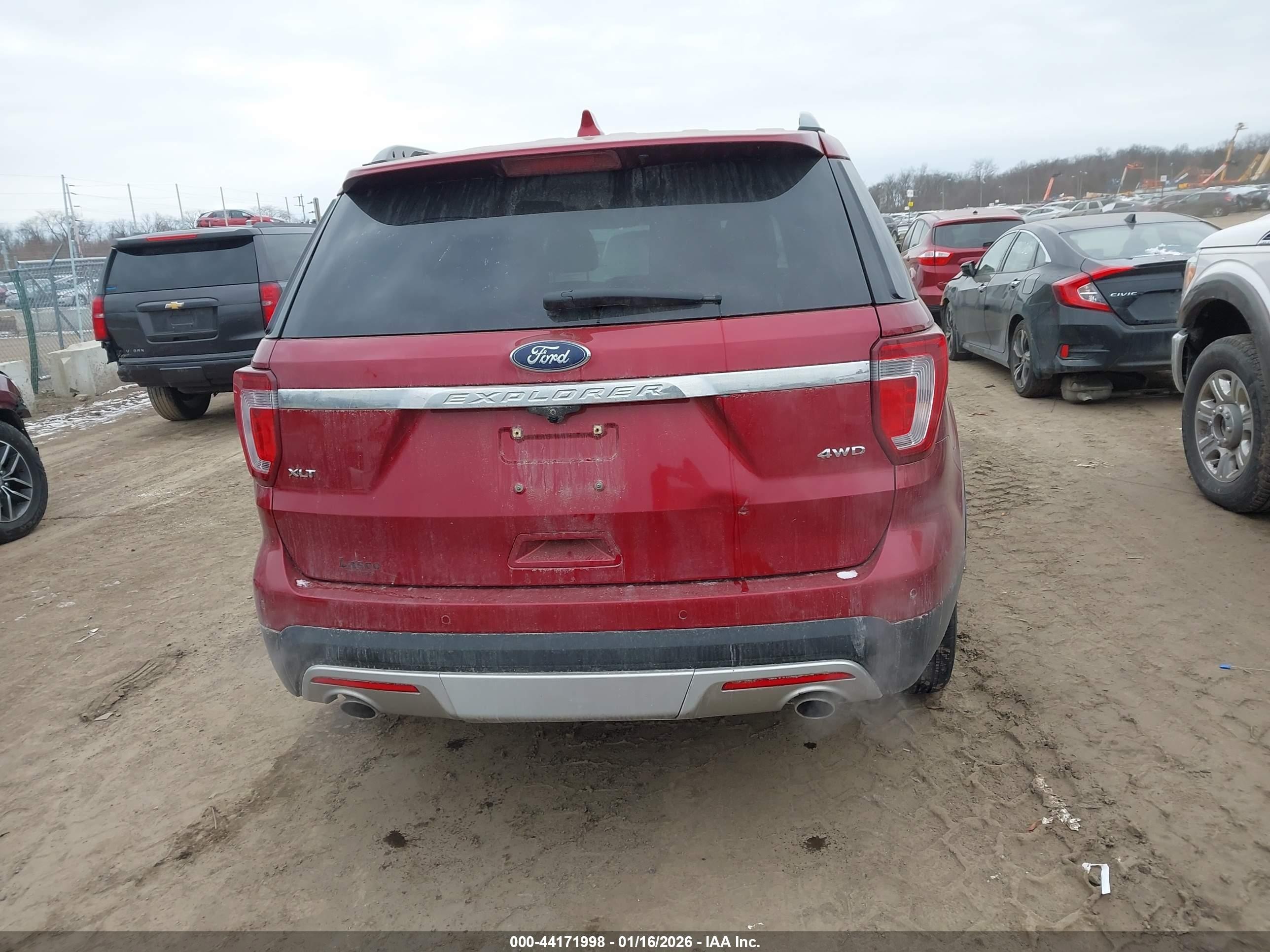 2017 Ford Explorer Xlt Красный vin: 1FM5K8D88HGD52725