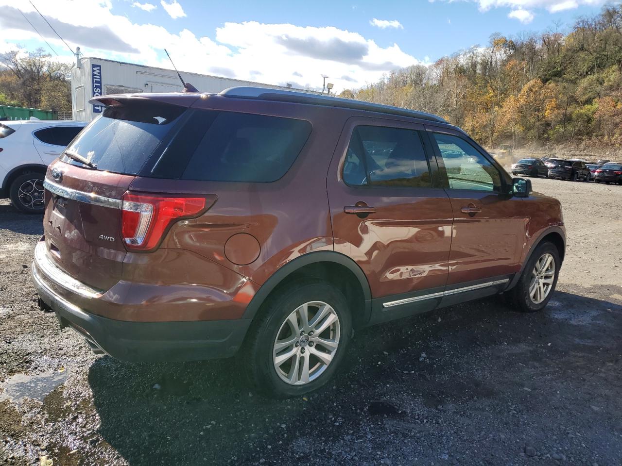 2018 Ford Explorer Xlt Brown vin: 1FM5K8D88JGA17342
