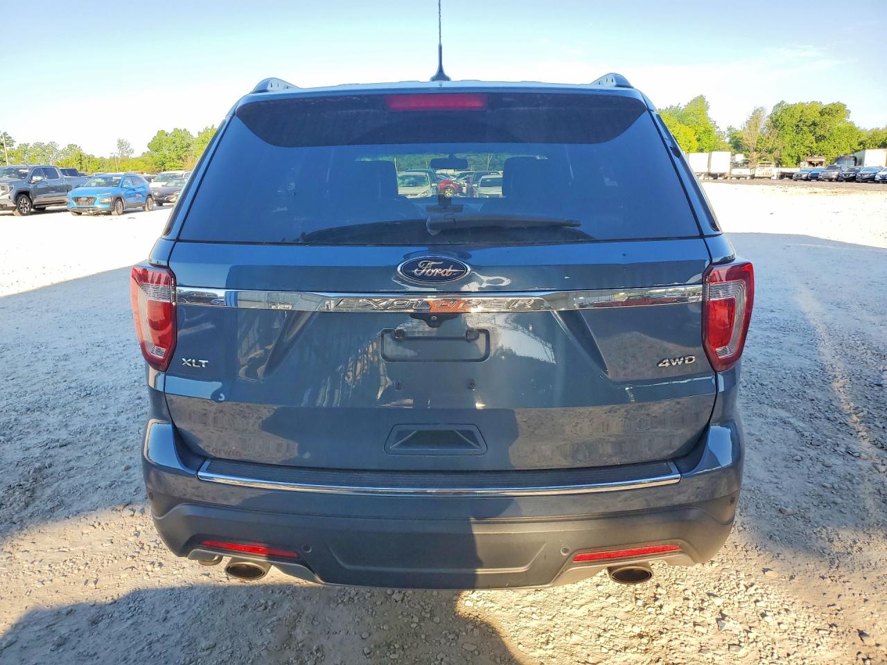 2018 Ford Explorer Xlt Blue vin: 1FM5K8D88JGA25330