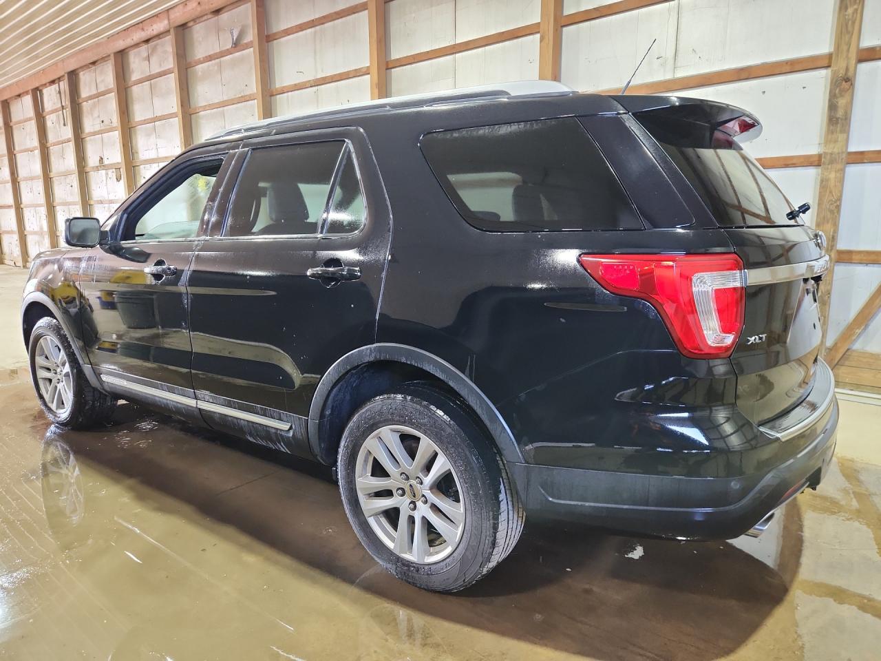 2018 Ford Explorer Xlt Black vin: 1FM5K8D88JGA44489 Damage: Left Rear Door, Chipped, 5