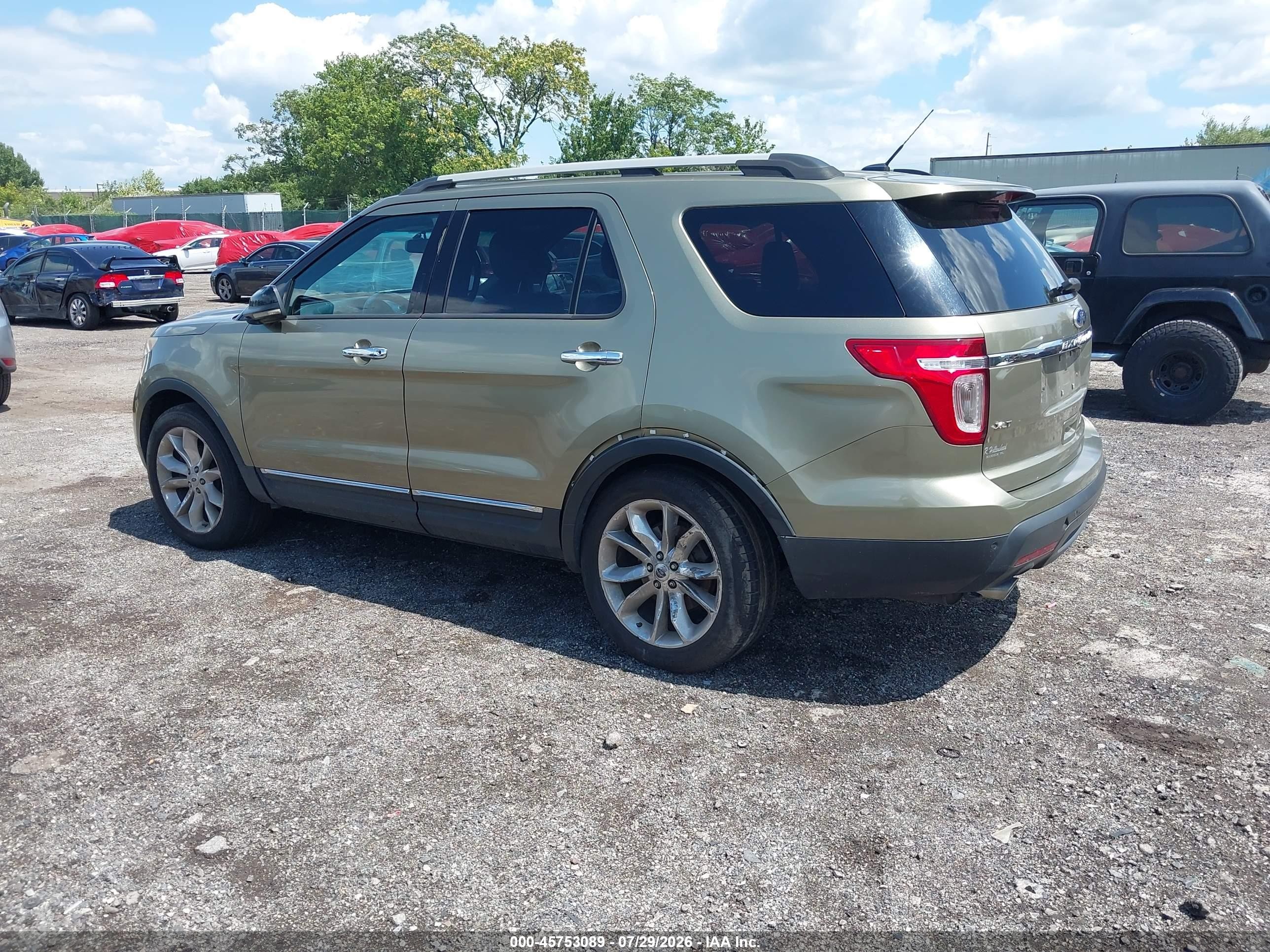 2013 Ford Explorer Xlt Gold vin: 1FM5K8D89DGA69843