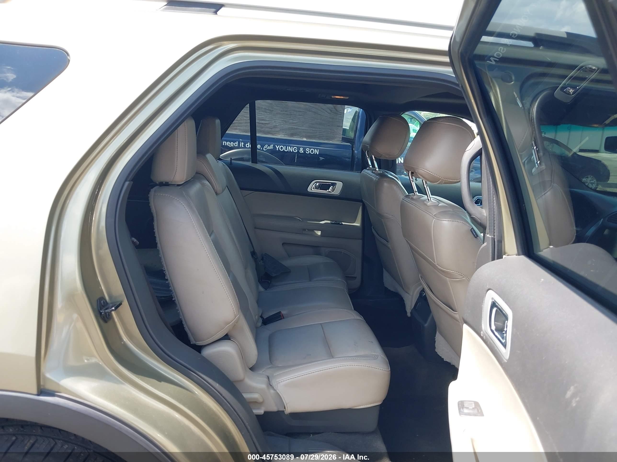 2013 Ford Explorer Xlt Gold vin: 1FM5K8D89DGA69843