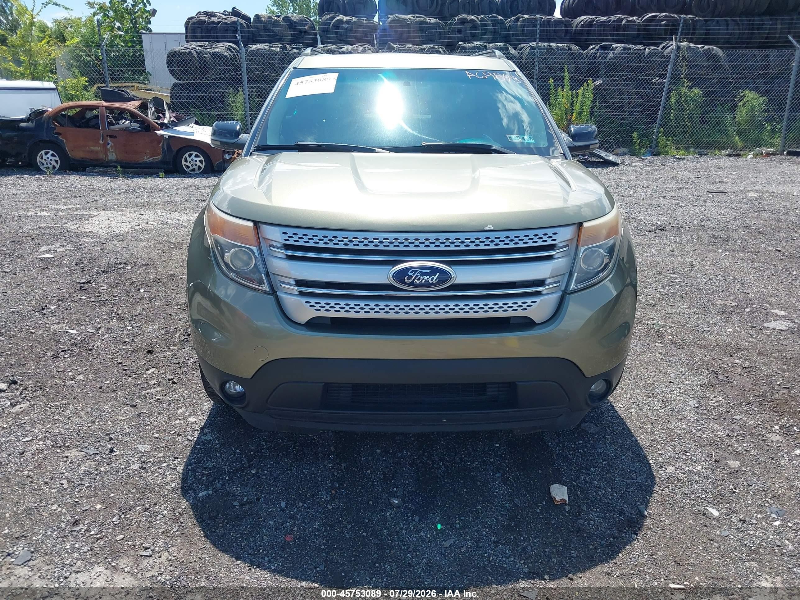 2013 Ford Explorer Xlt Gold vin: 1FM5K8D89DGA69843