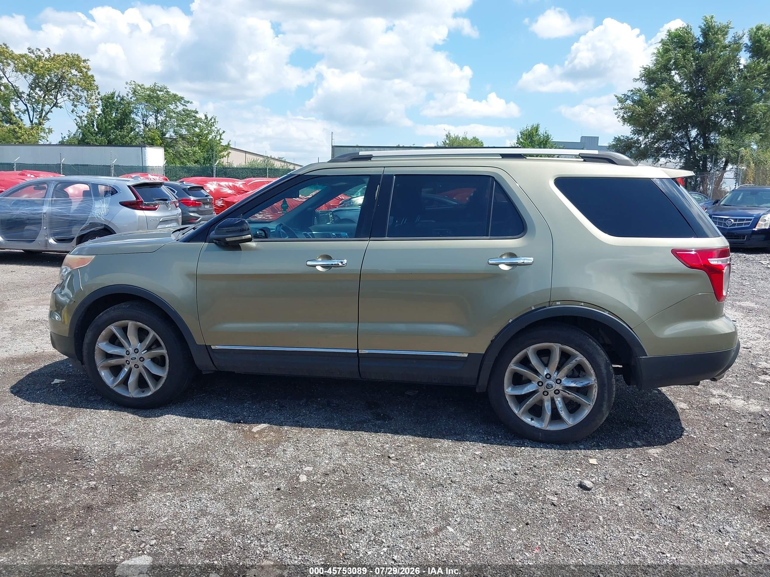 2013 Ford Explorer Xlt Gold vin: 1FM5K8D89DGA69843