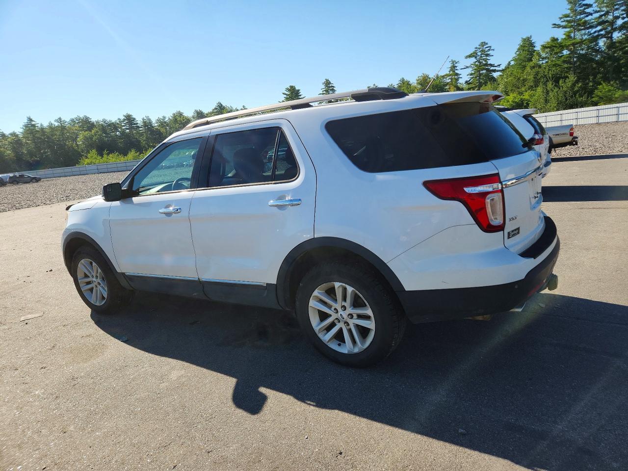 2013 Ford Explorer Xlt White vin: 1FM5K8D89DGB11069