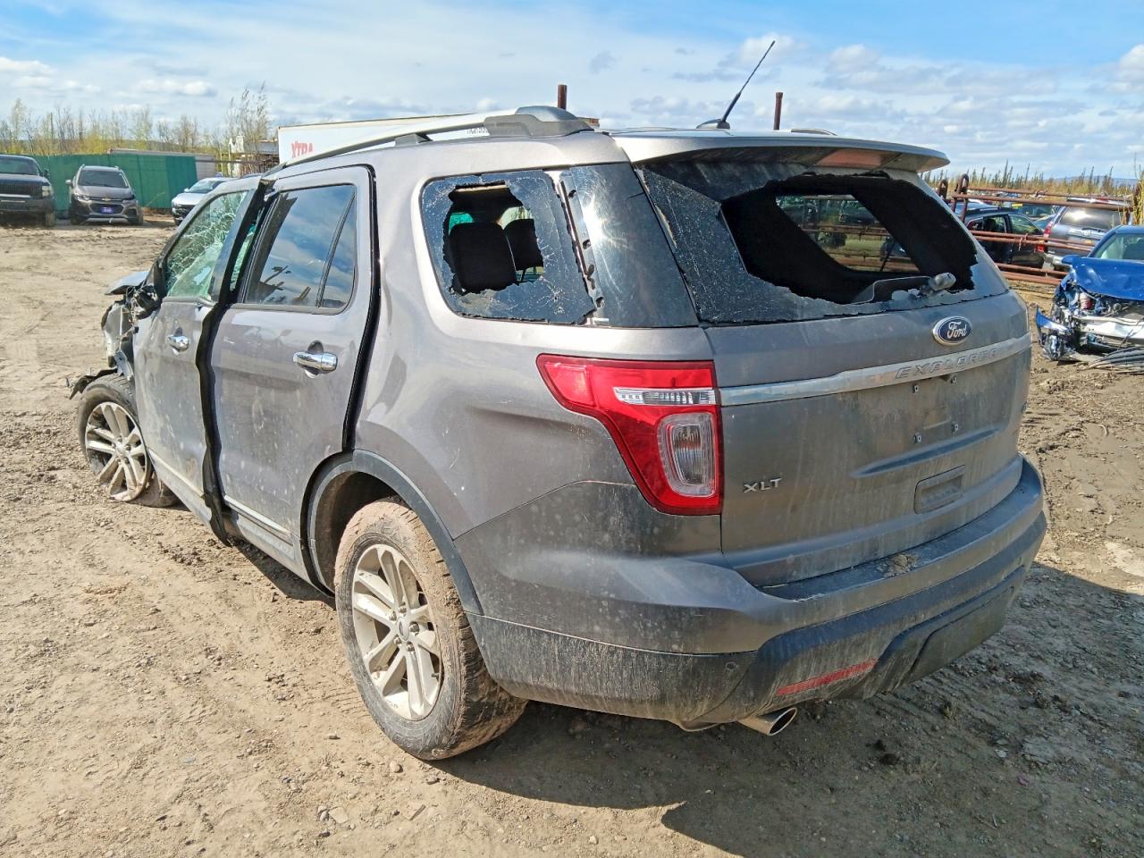 2013 Ford Explorer Xlt Silver vin: 1FM5K8D89DGC00396