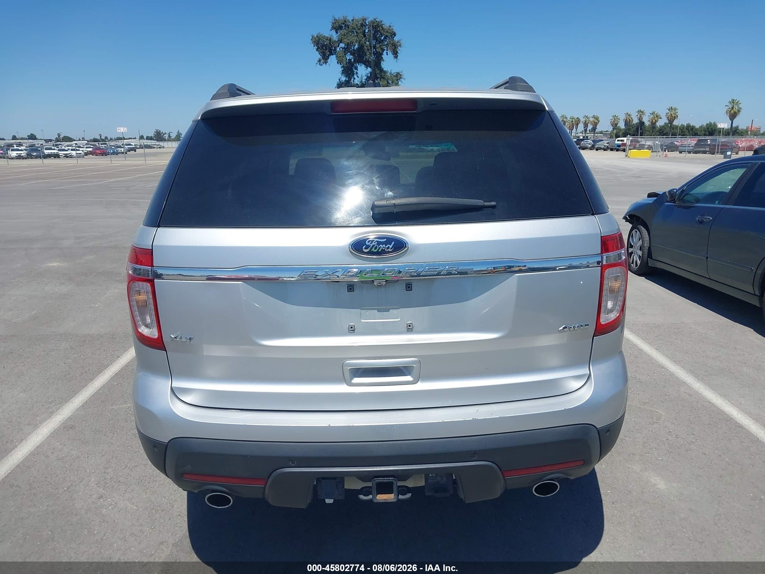 2013 Ford Explorer Xlt Silver vin: 1FM5K8D89DGC15240