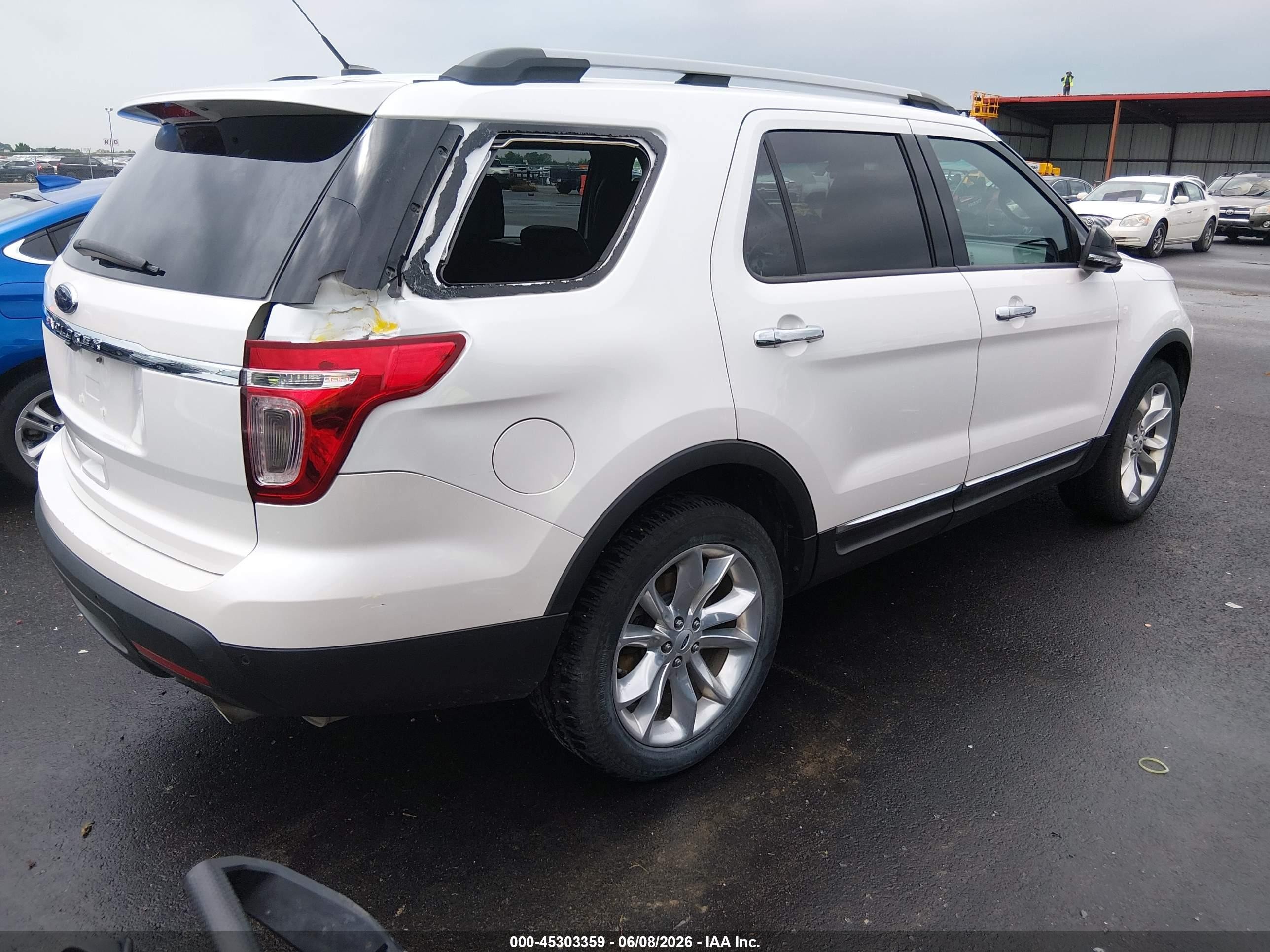 2013 Ford Explorer Xlt White vin: 1FM5K8D89DGC67760