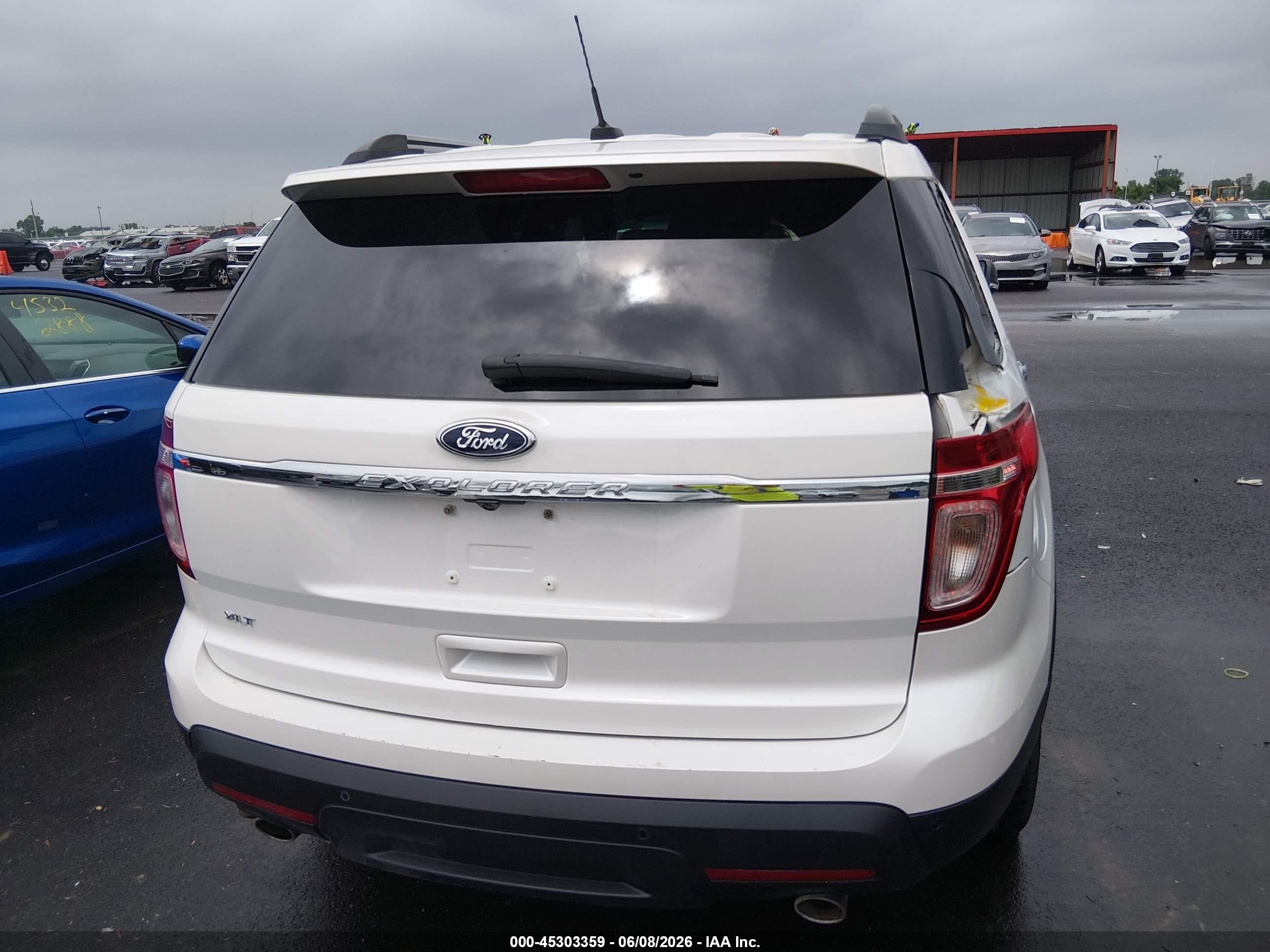 2013 Ford Explorer Xlt White vin: 1FM5K8D89DGC67760