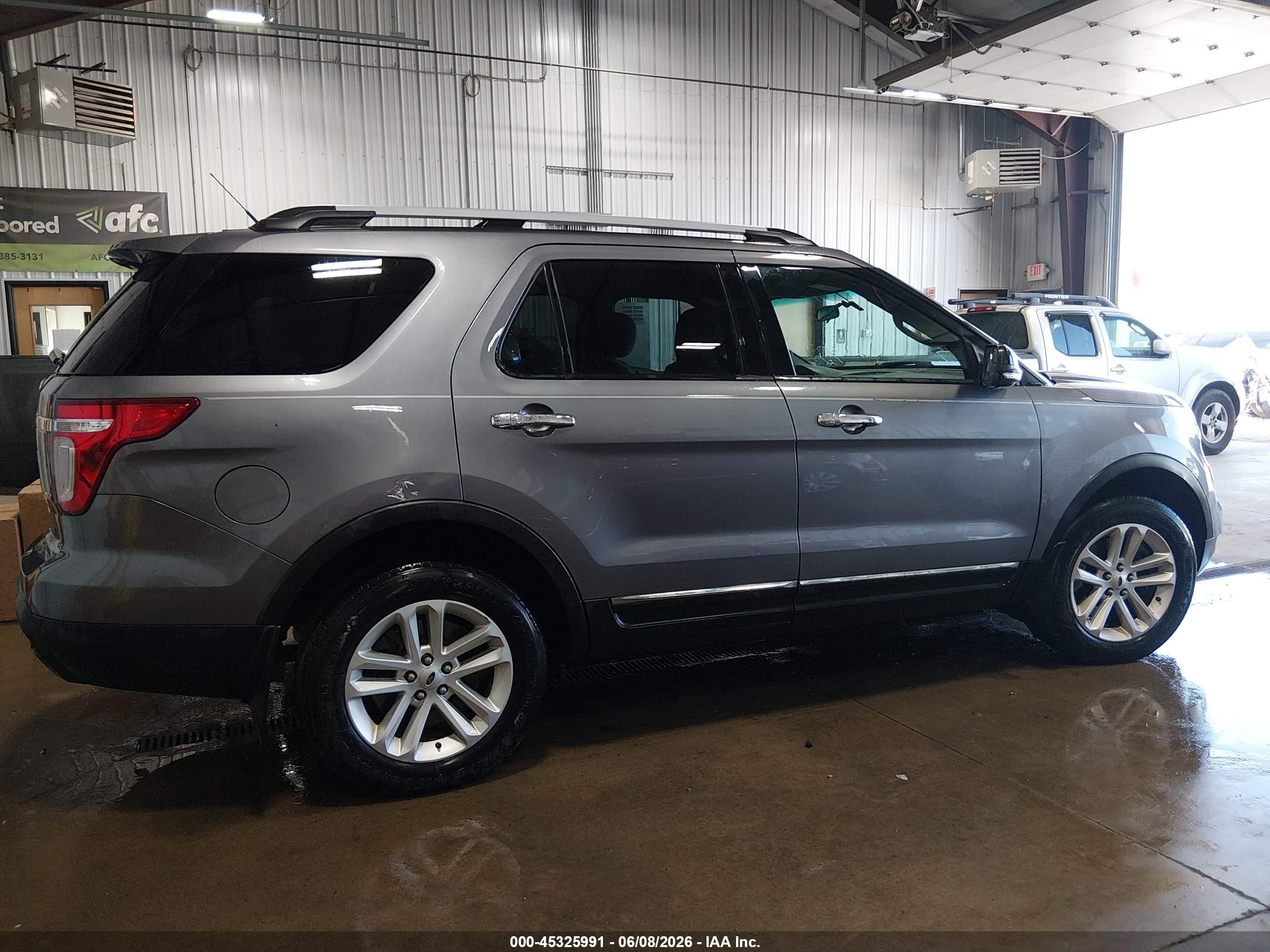 2013 Ford Explorer Xlt Gray vin: 1FM5K8D89DGC83053