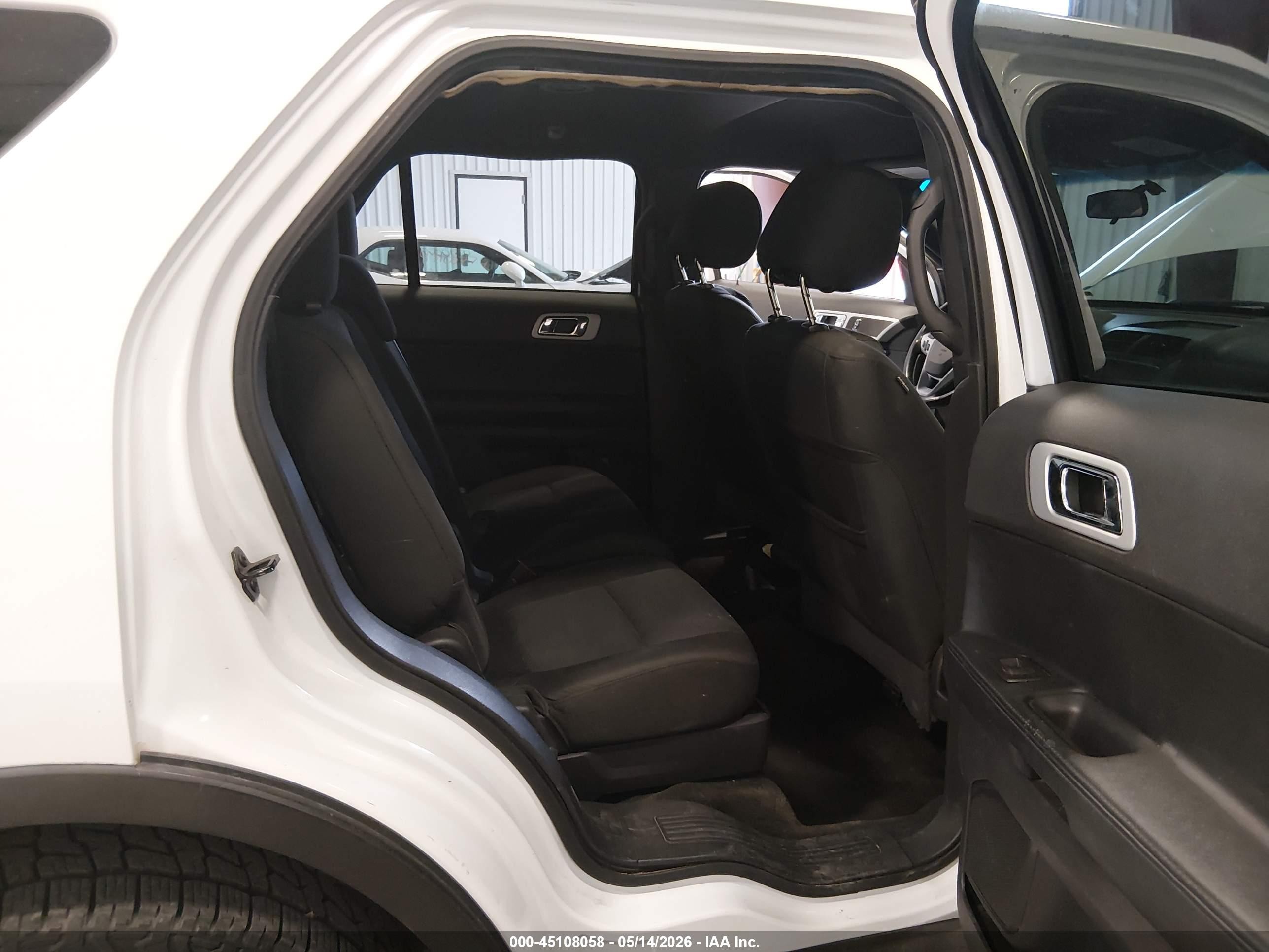 2014 Ford Explorer Xlt White vin: 1FM5K8D89EGA14620