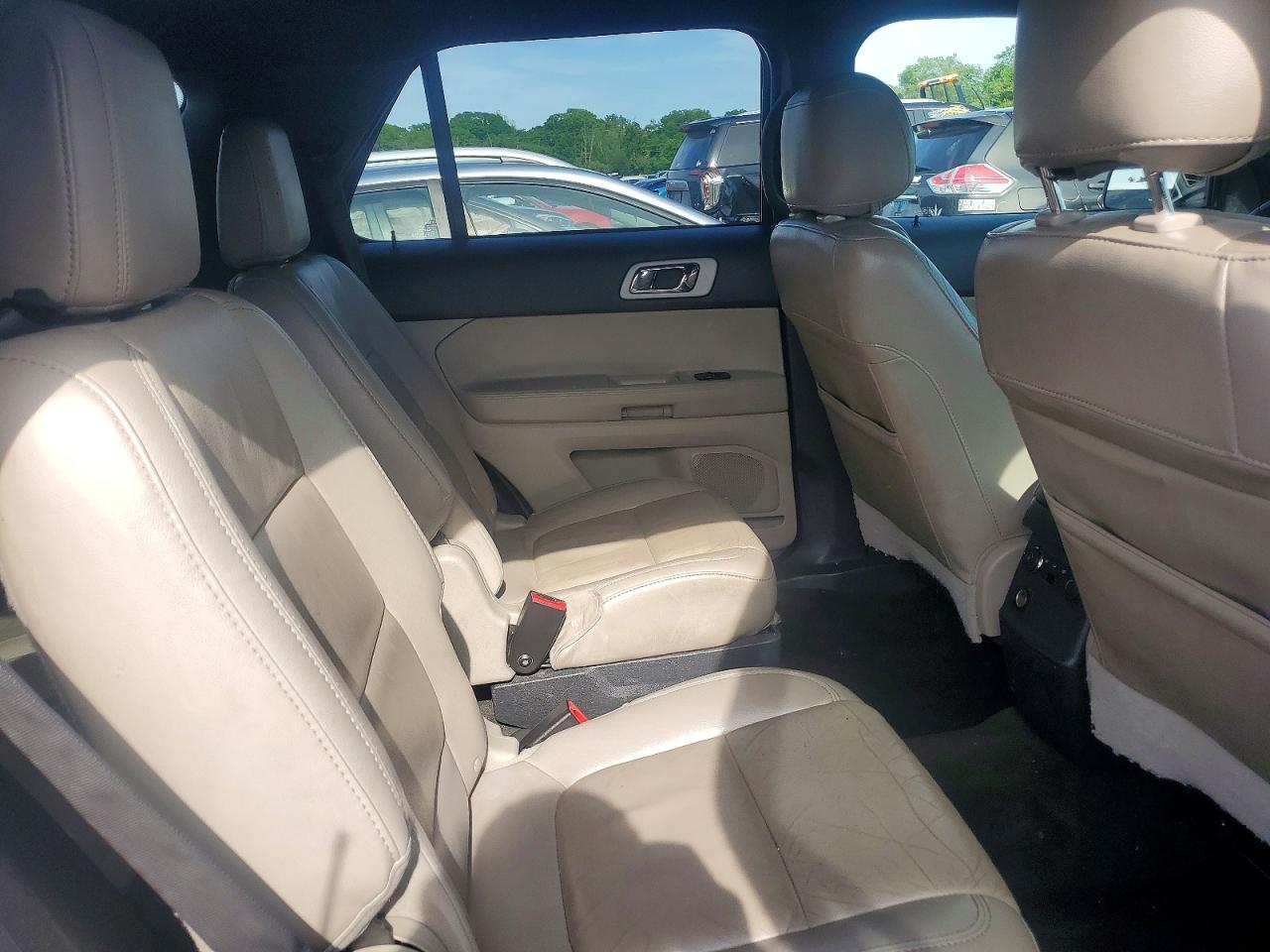 2014 Ford Explorer Xlt Black vin: 1FM5K8D89EGA61856