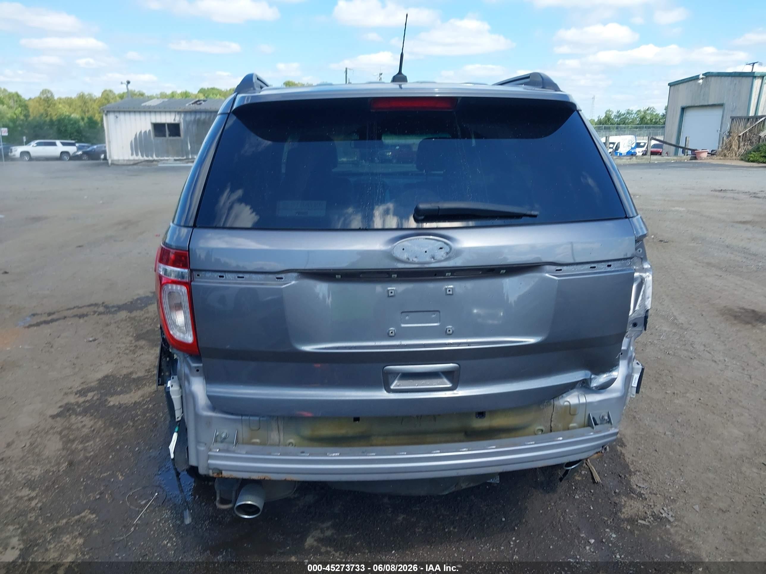 2014 Ford Explorer Xlt Серый vin: 1FM5K8D89EGA86174