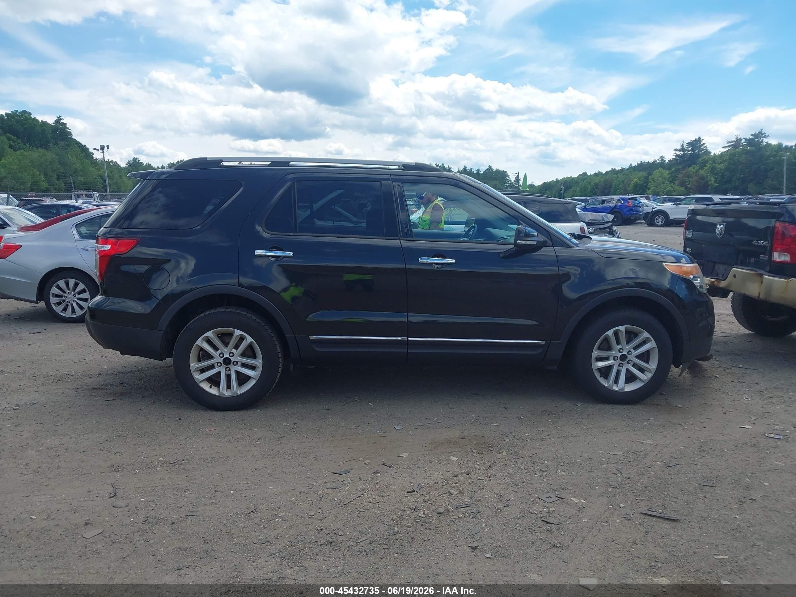 2014 Ford Explorer Xlt Black vin: 1FM5K8D89EGC31388