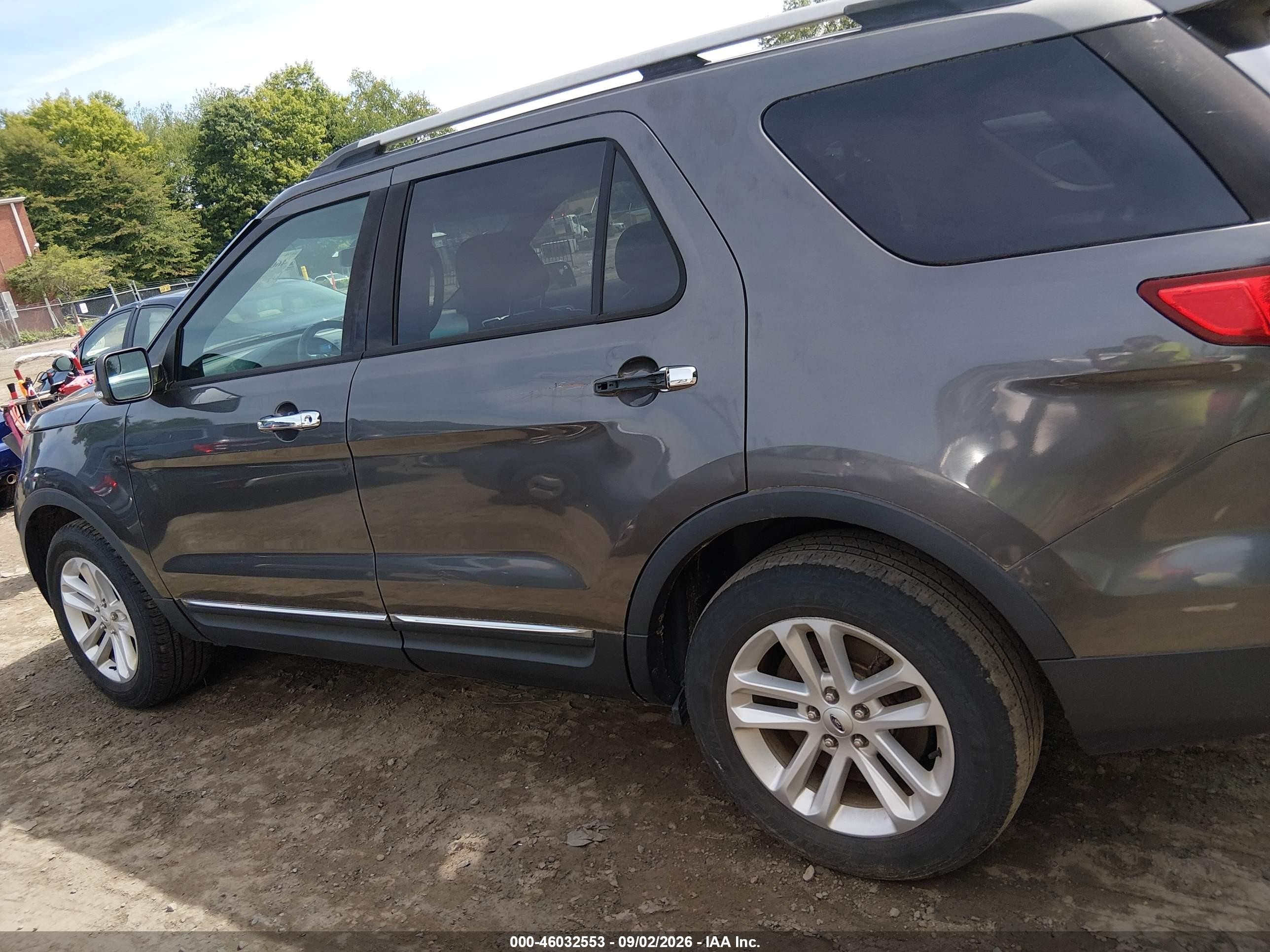 2015 Ford Explorer Xlt Gray vin: 1FM5K8D89FGA30527
