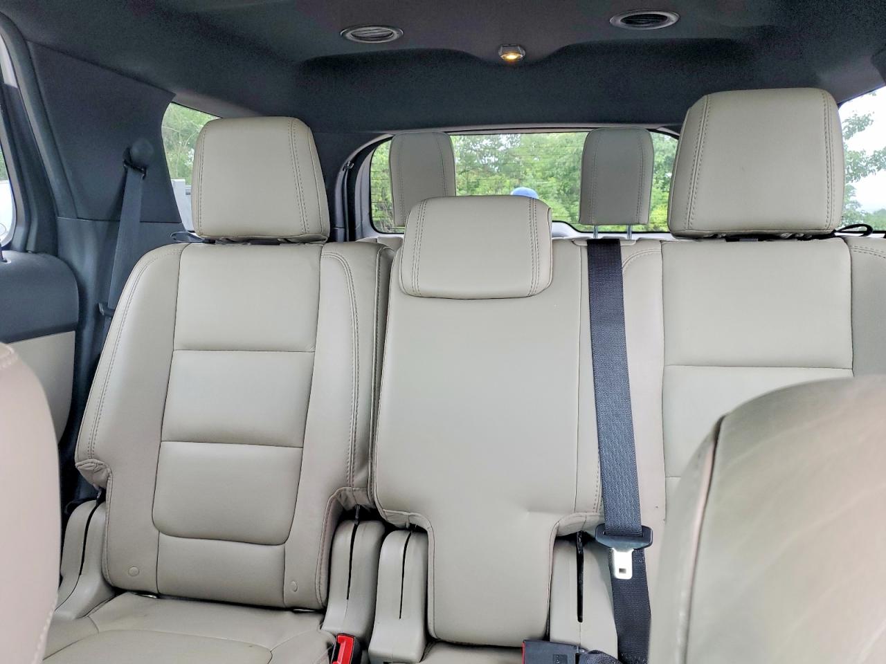 2015 Ford Explorer Xlt Белый vin: 1FM5K8D89FGA50812