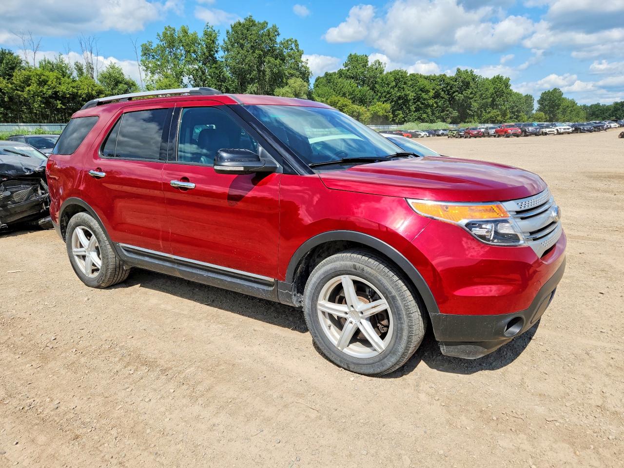 2015 Ford Explorer Xlt Red vin: 1FM5K8D89FGA84992
