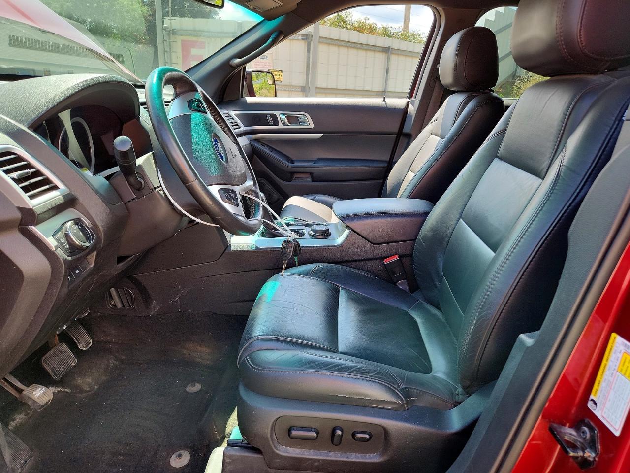2015 Ford Explorer Xlt Red vin: 1FM5K8D89FGA84992